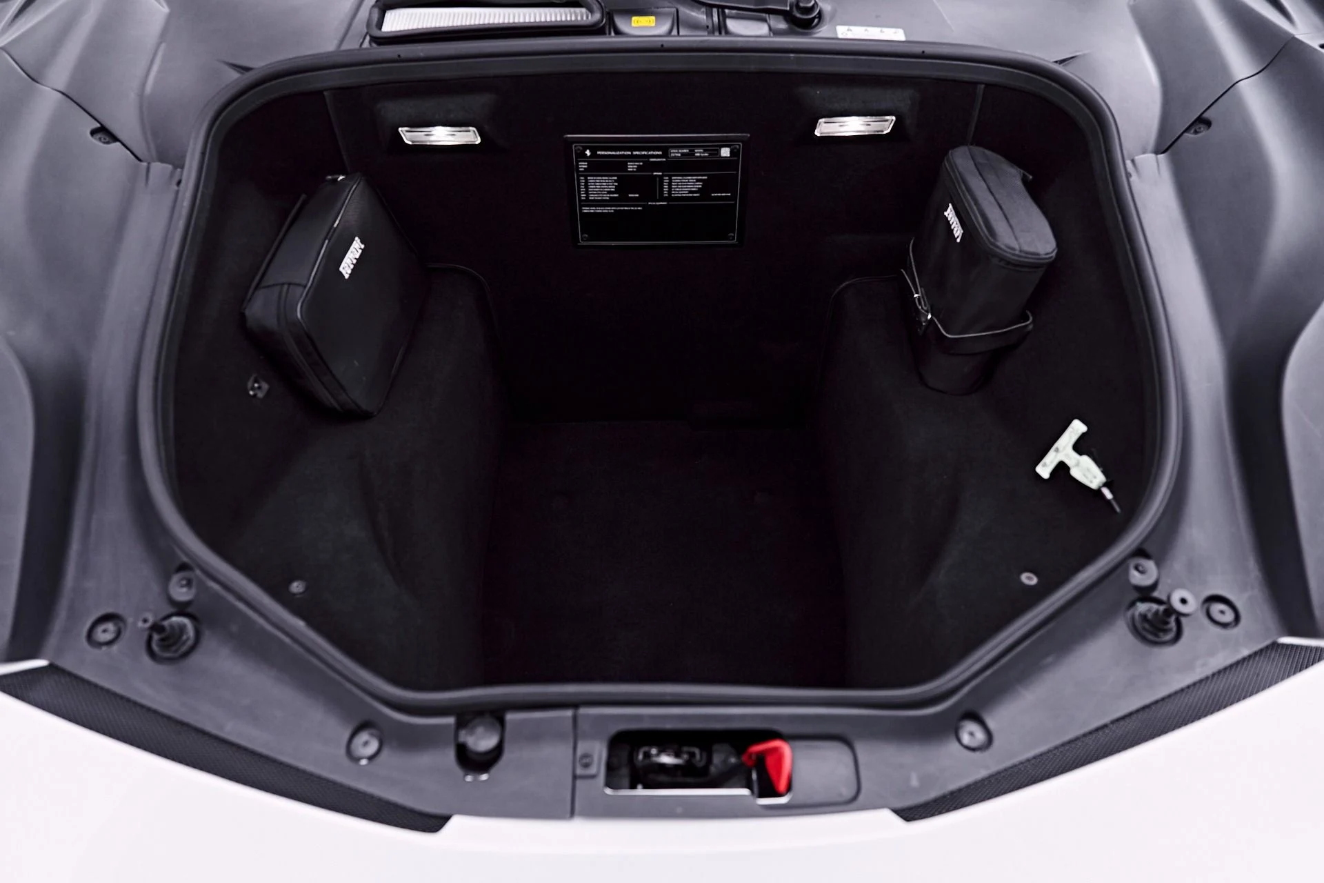 mph027_1760779667_Used_2019_Ferrari_488_Spider_Base_1782196624_a39e4d72ed