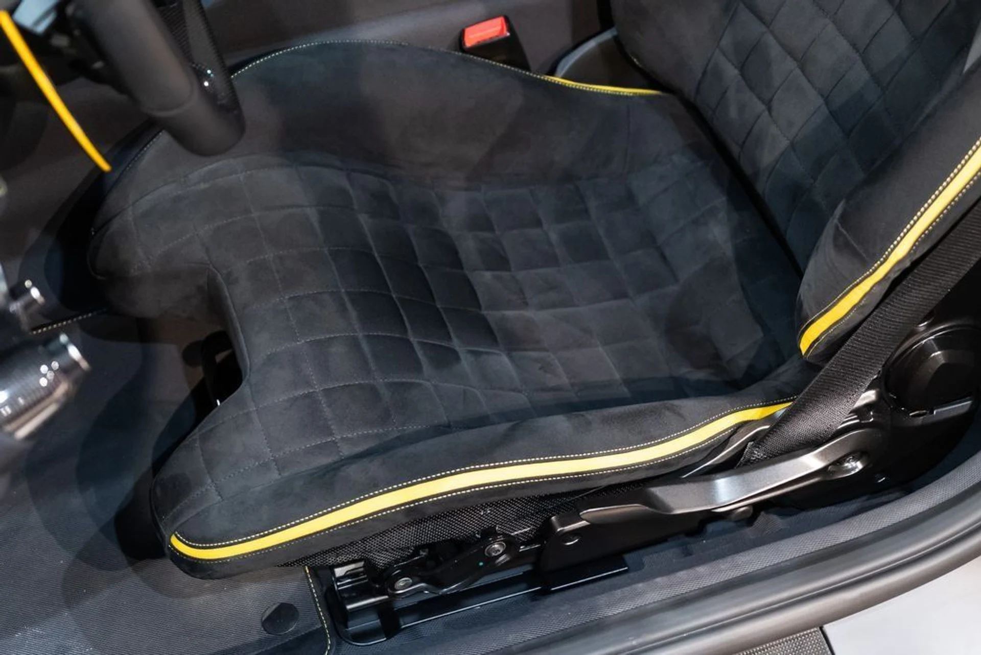 mph027_1761125506_95a62c35f02cd696bfa7879957116aee_617adbddac