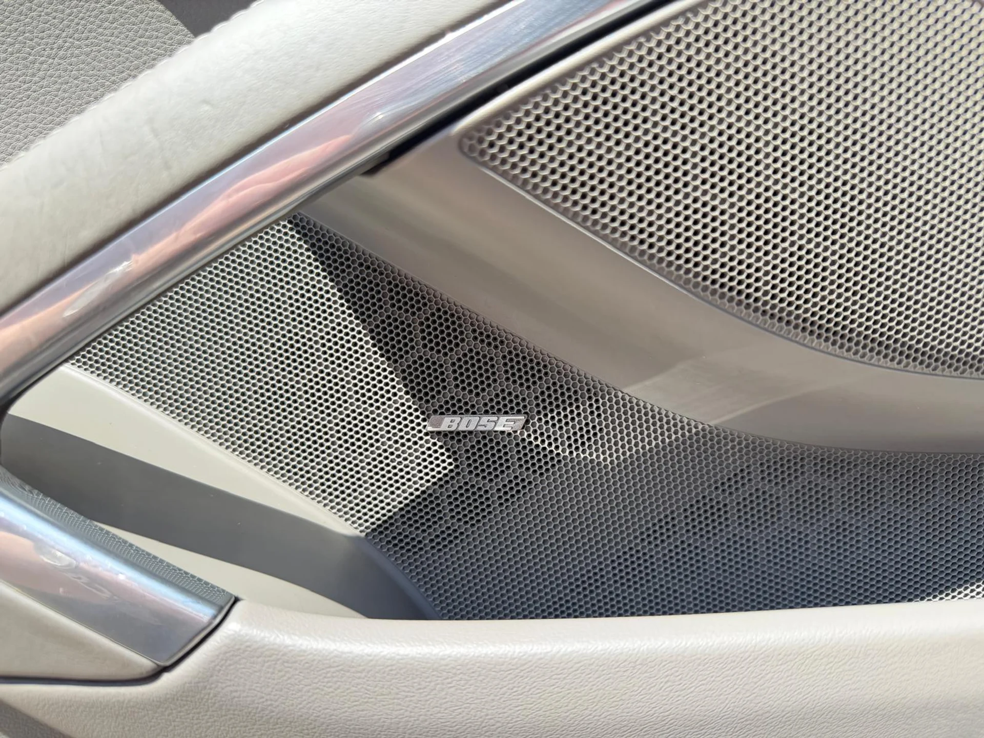 mph027_1763485728_Whats_App_Image_2026_03_26_at_5_00_39_PM_16_2979b042e3