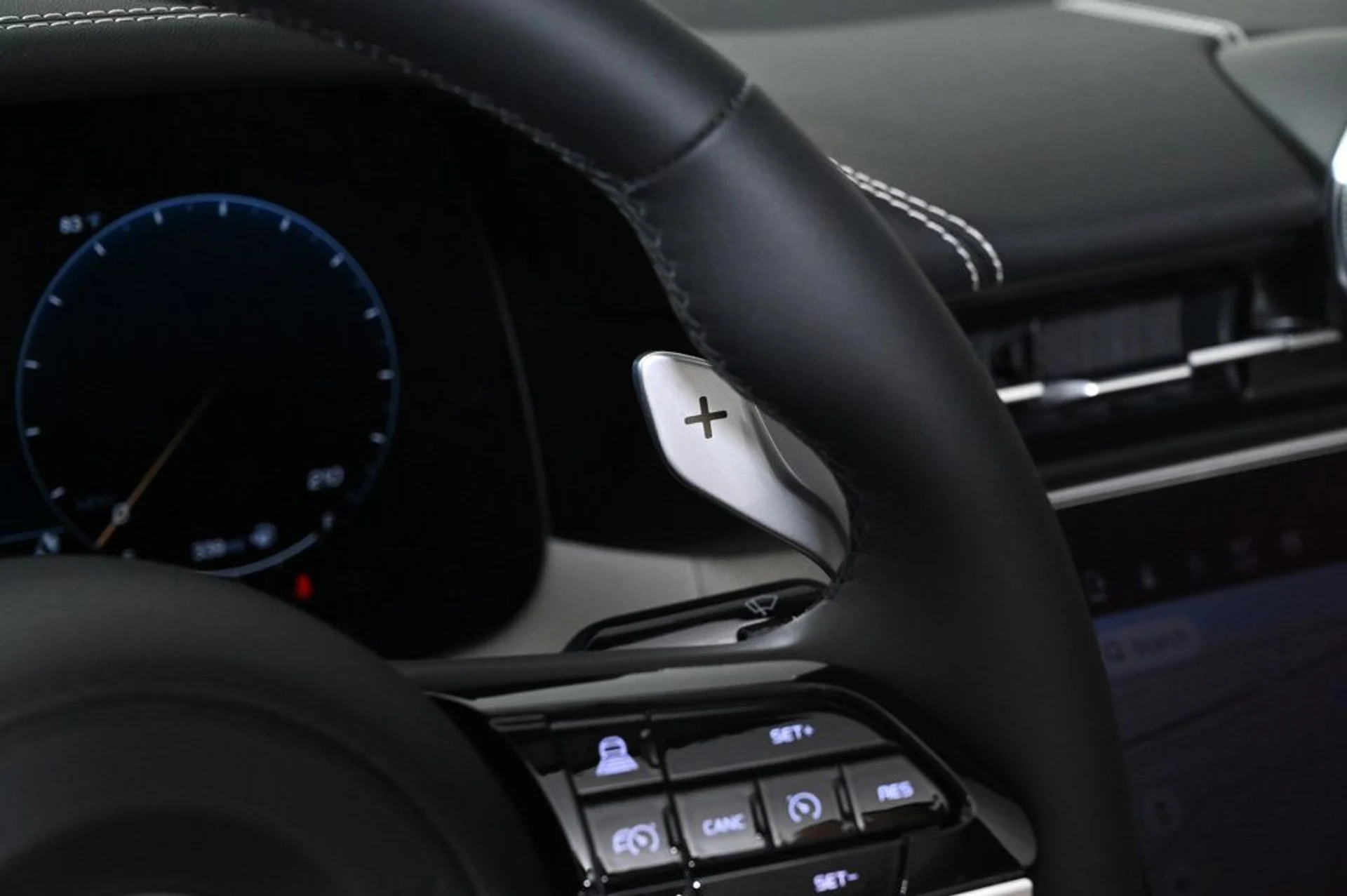 mph027_1765032679_new_2026_maserati_grancabrio_convertible_11350_22949331_27_1024_b30dea3594