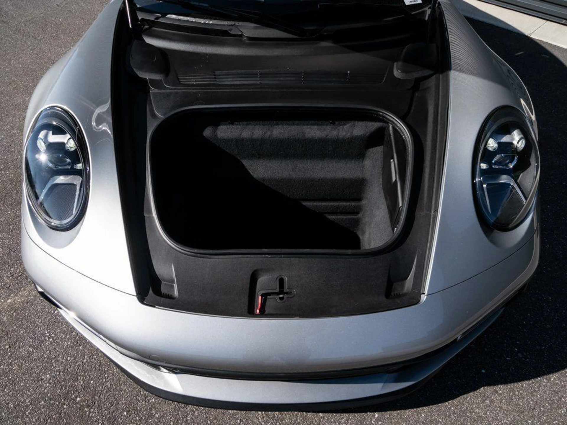 mph027_1770649511_Hh_LO_37_Q793jj_PD_6ca_QG_Wy_A_Ji_N_Xo_64384d5413