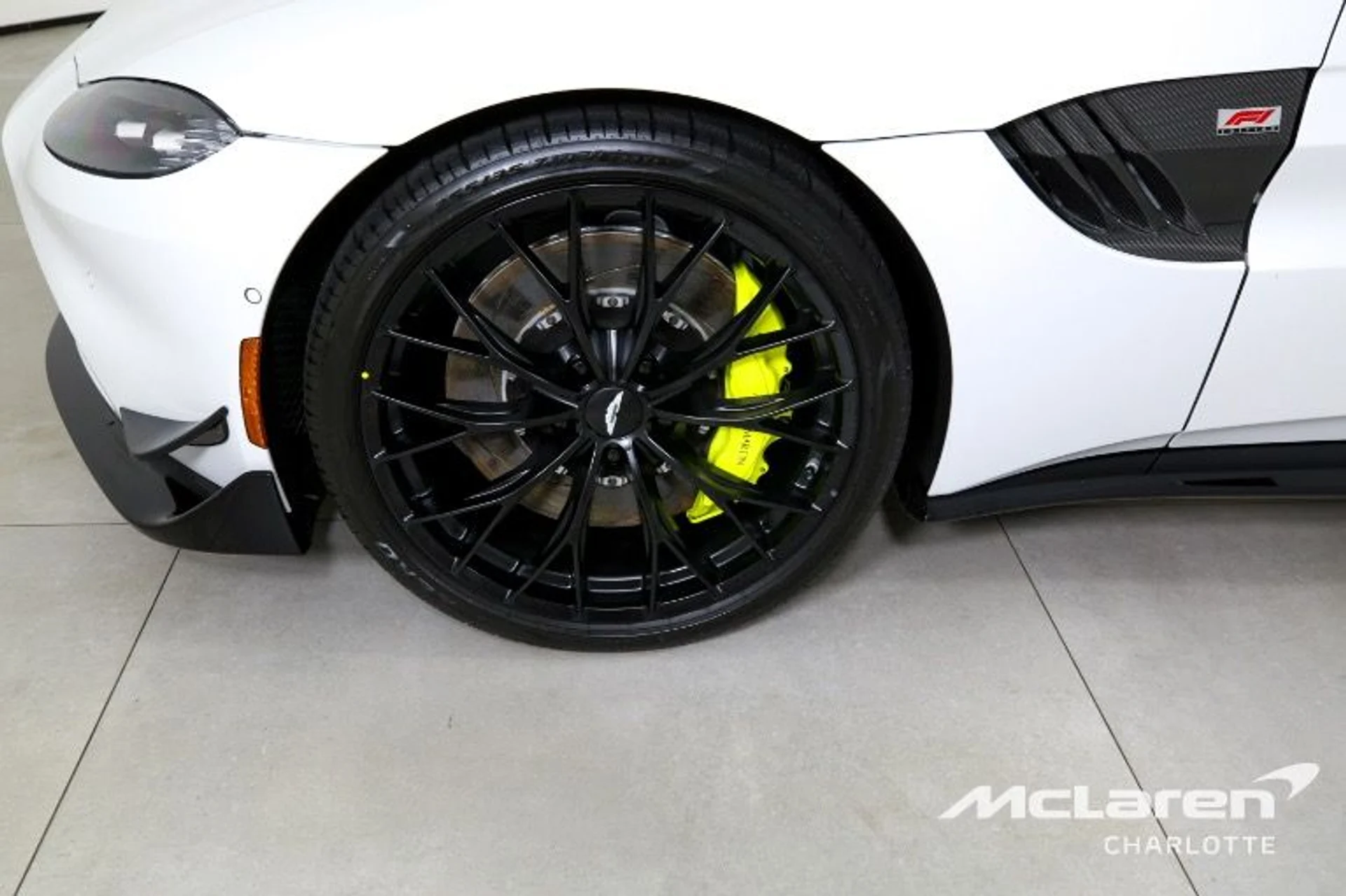 mph027_1780585271_Used_2023_Aston_Martin_Vantage_F1_Edition_5200c14c38