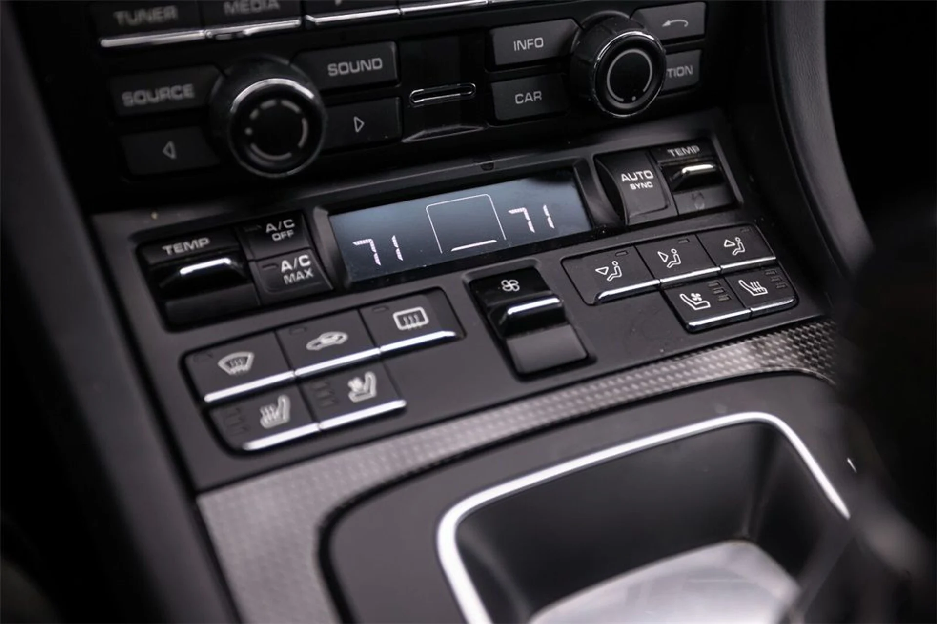 mph027_1795816468_e18b730b76aa89003e2d11de86ef16ce_28f73464ad