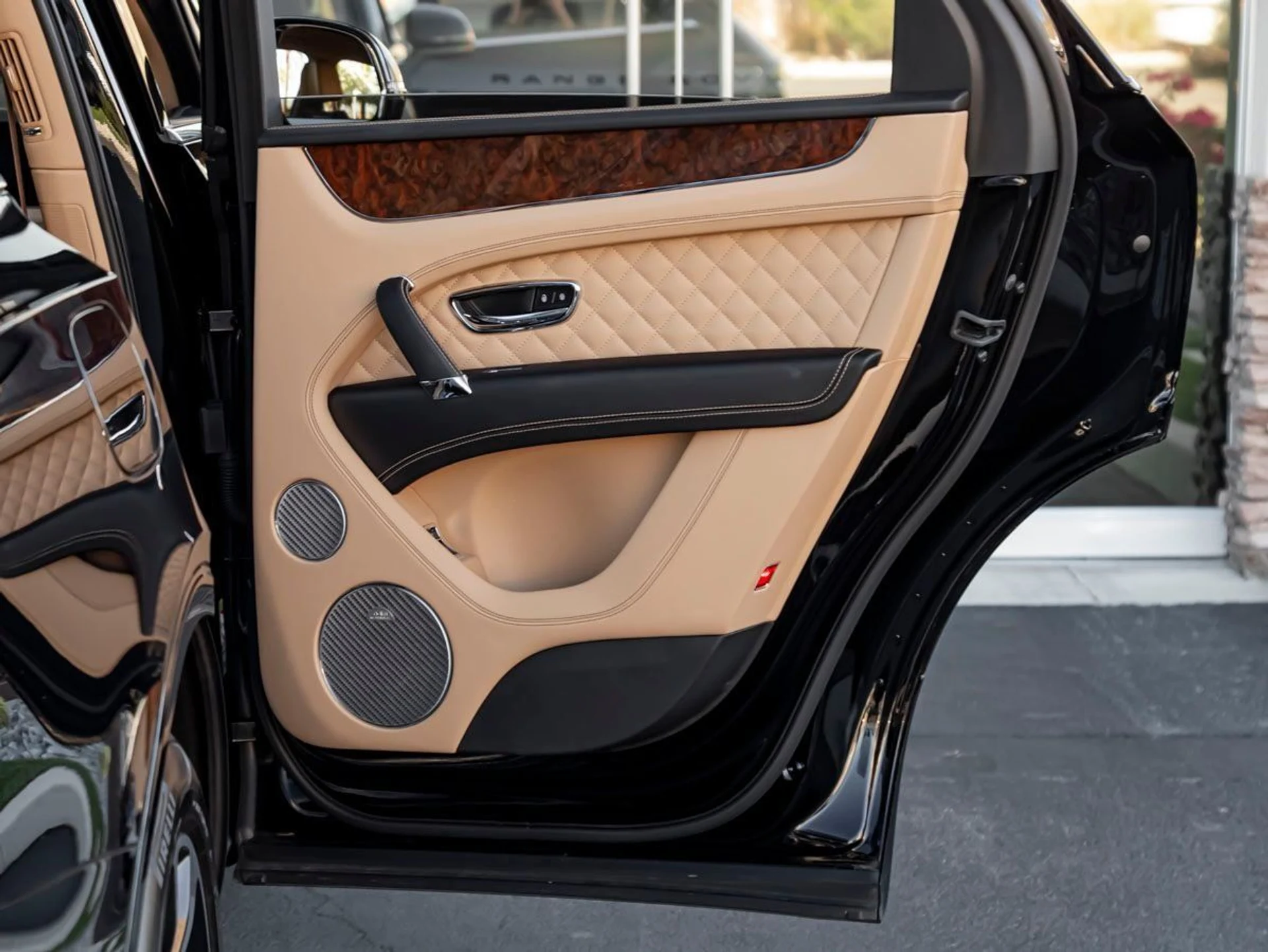 mph027_1799965539_28_e8306b8ac6