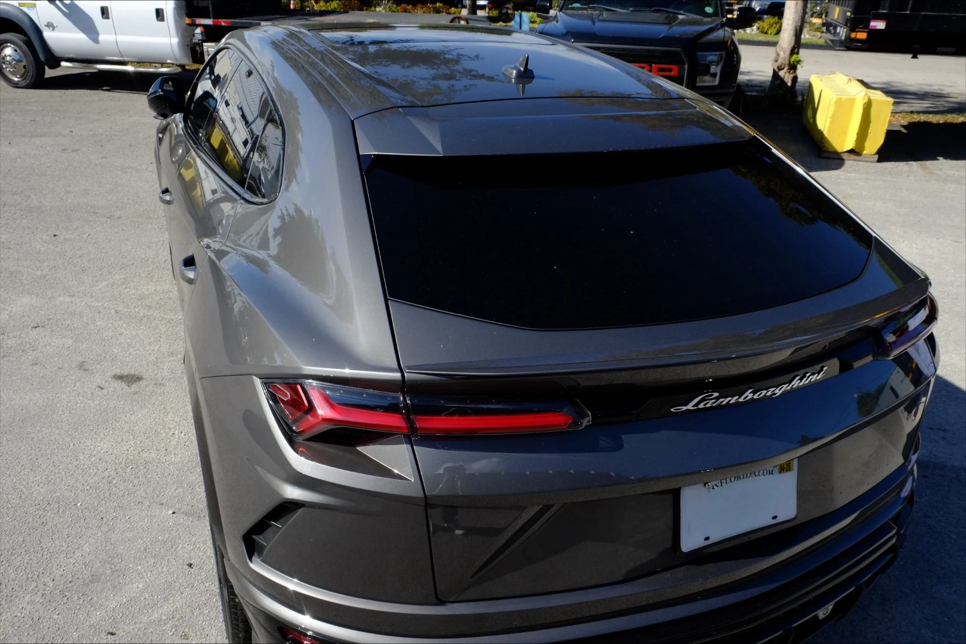 mph027_1806342156_Used_2021_Lamborghini_Urus_1776122306_cae19591d8