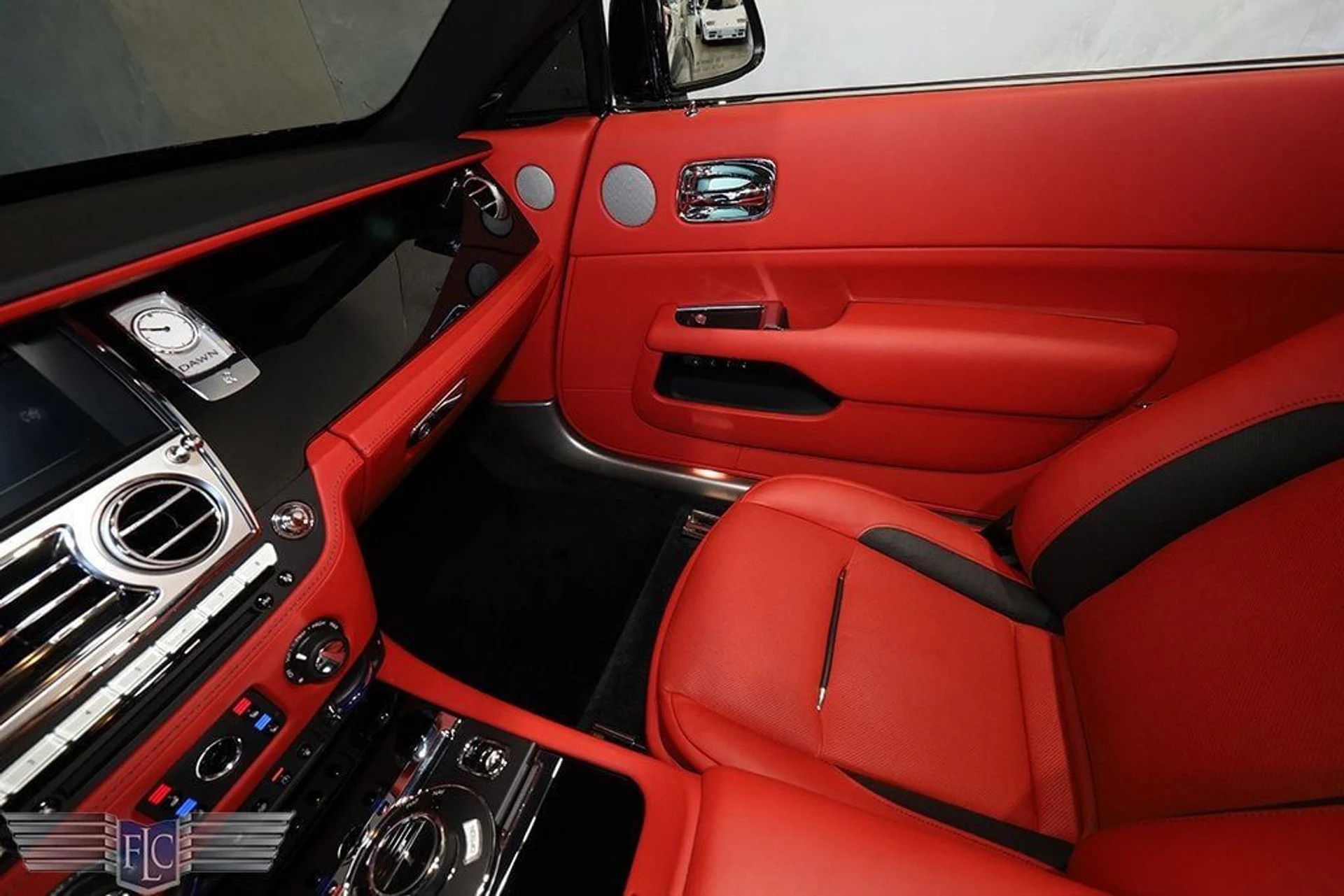 mph027_1808191209_used_2021_rolls_royce_dawn_convertible_9689_22905952_28_1024_d7907c8419