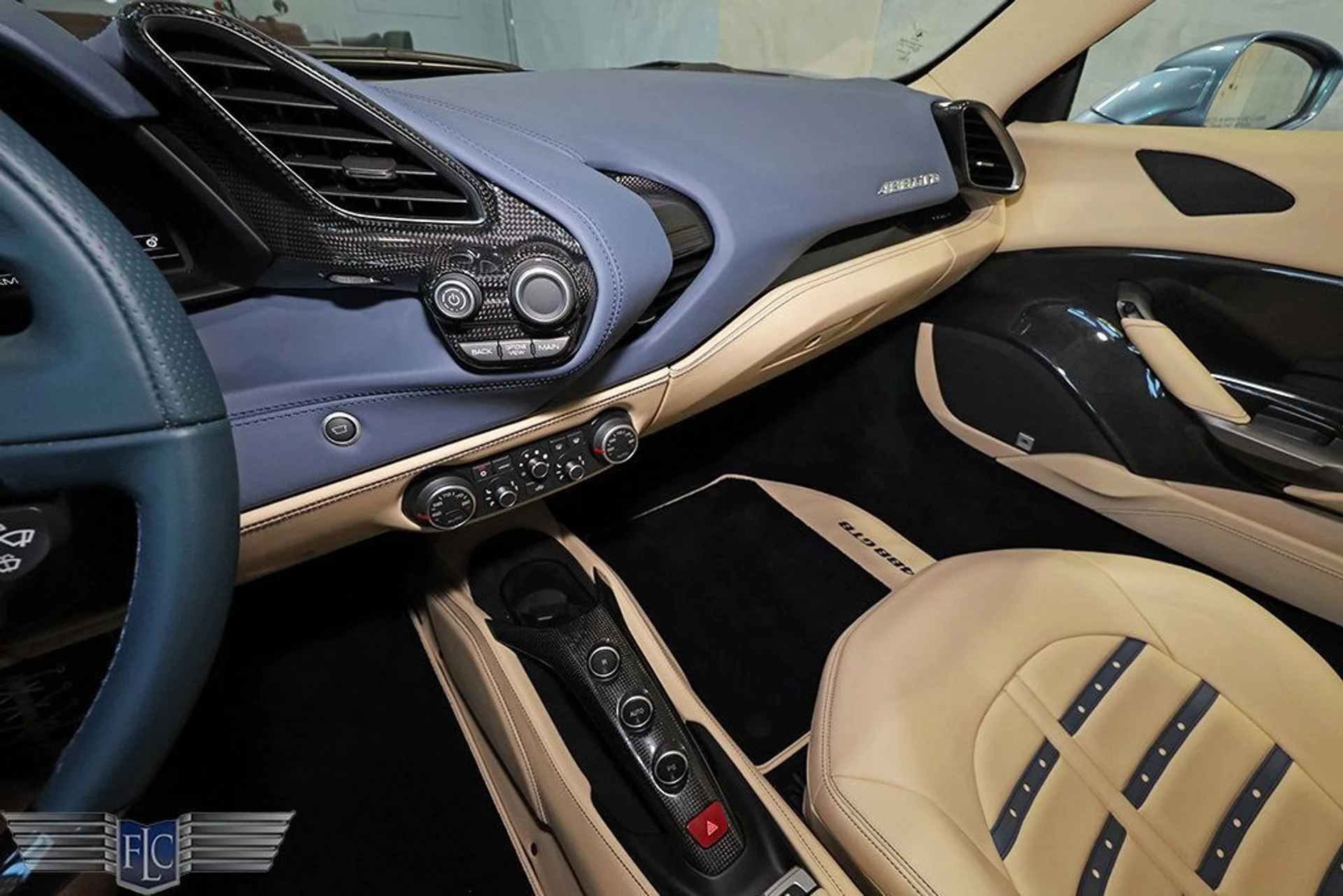 mph027_1824576884_used_2017_ferrari_488_gtb_coupe_9689_22969382_28_1024_2c71b95bc1