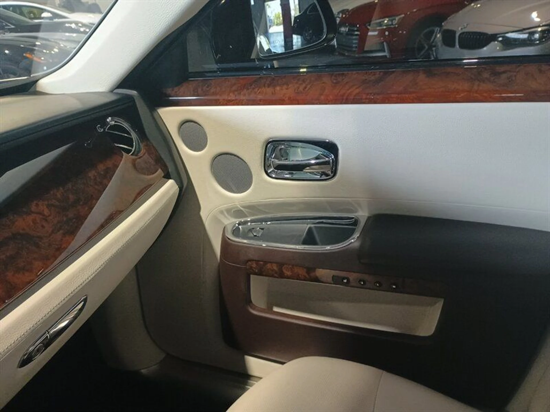 mph027_1835434419_734d6b3336_800_917c6a5e34