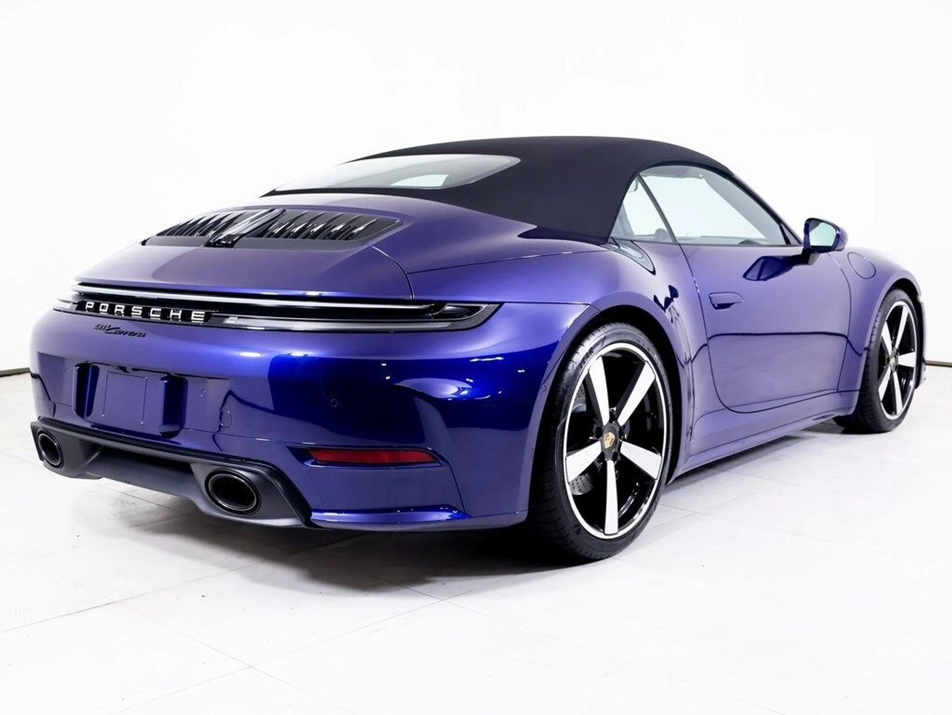 mph027_1844776772_090d4f216ef42045f91b7096f26f0d55x_1ce8ffcf39