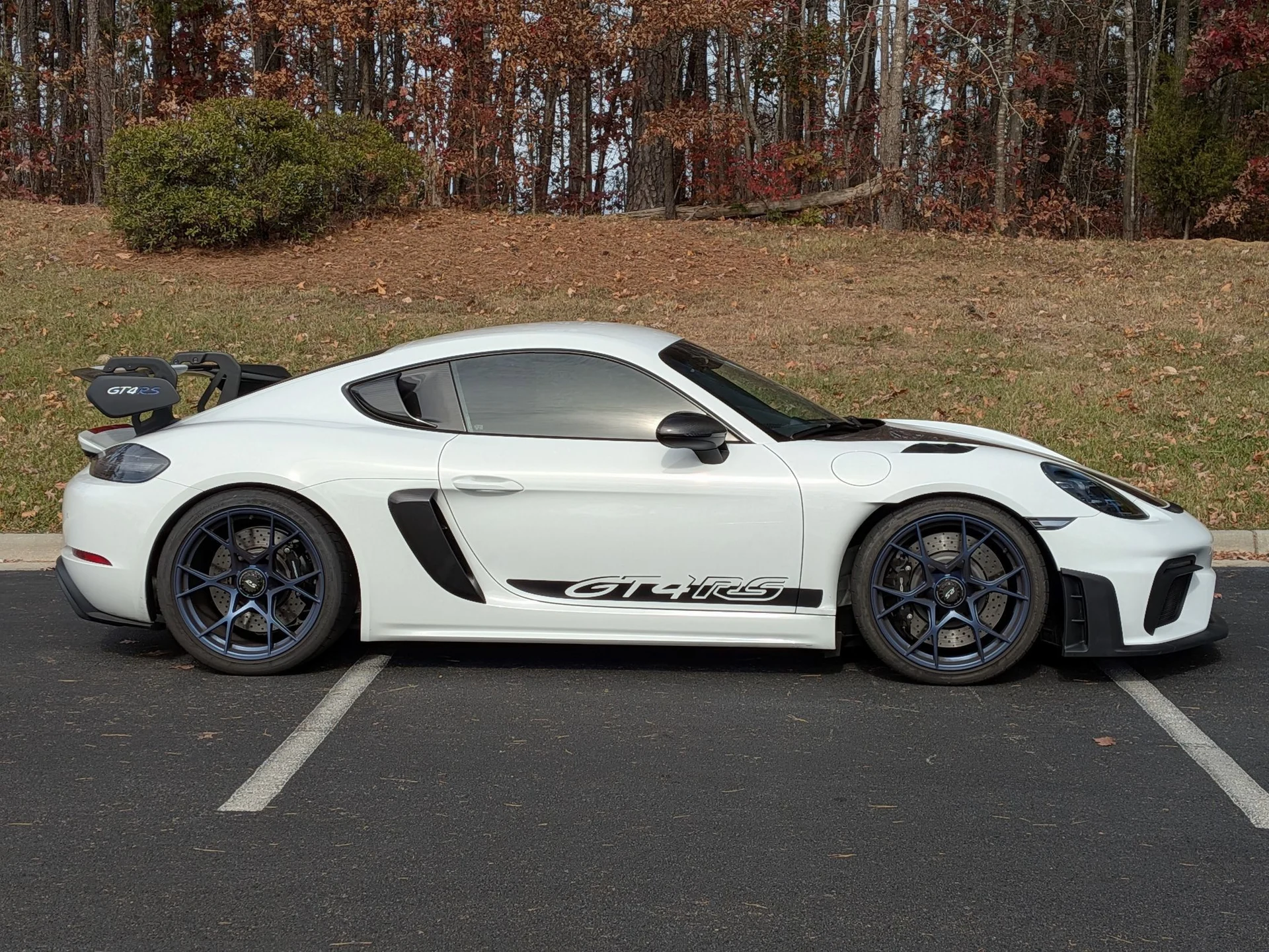 mph027_1847949096_024ab35b28ae2431873c85a3189de8b2x_365ac2018e