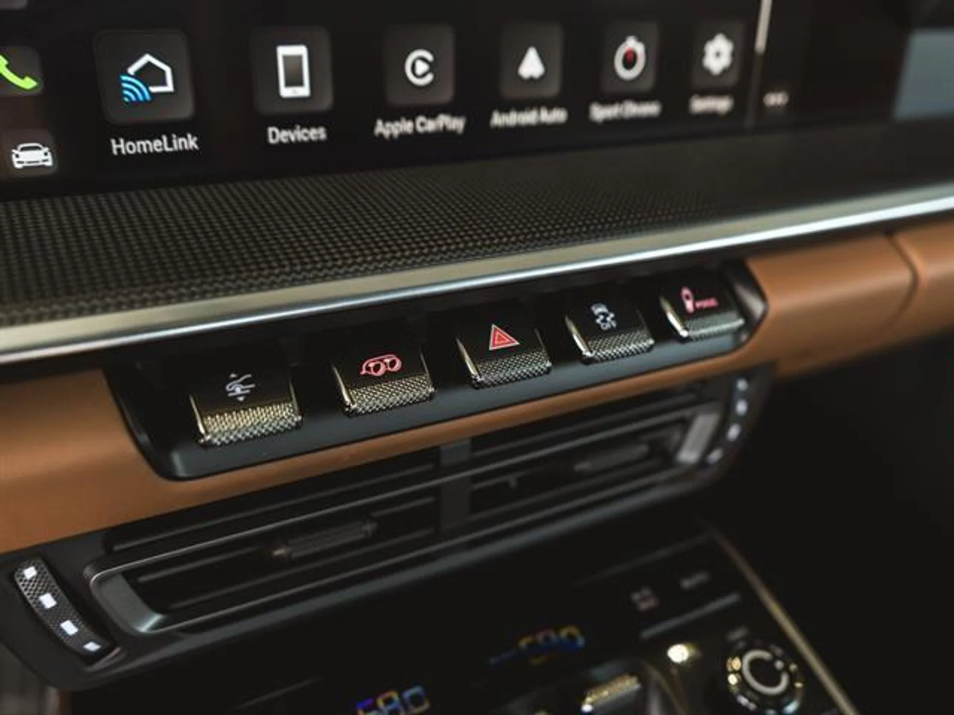 mph027_1849041659_x4_PW_Akp_DANS_71_PQS_Geq4_S_R_ln8_eabb7d563c