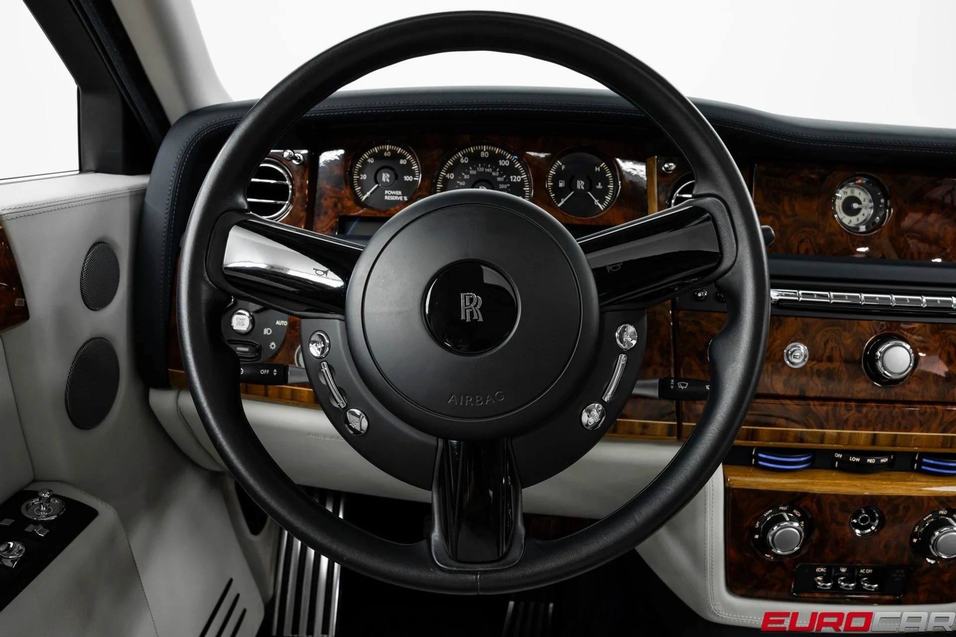 mph027_1852833759_image_28_073c82e689