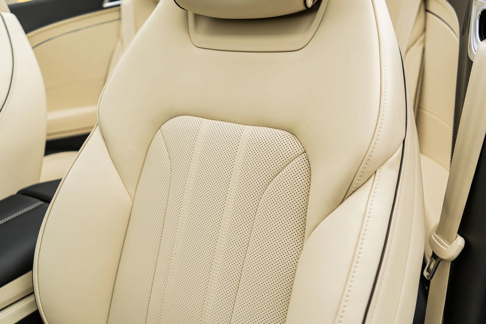 mph027_1856658708_75315959_fa54_462f_9e6d_8086768fcdef_7c95454e38