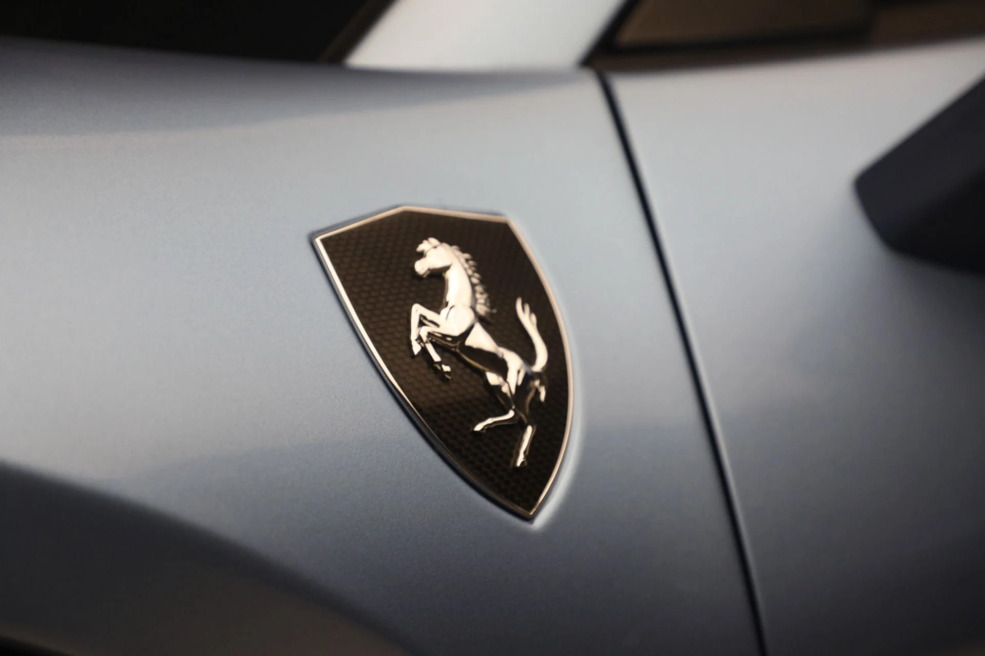 mph027_1859606884_Used_2021_Ferrari_F8_Spider_1782581149_6d25d9b725