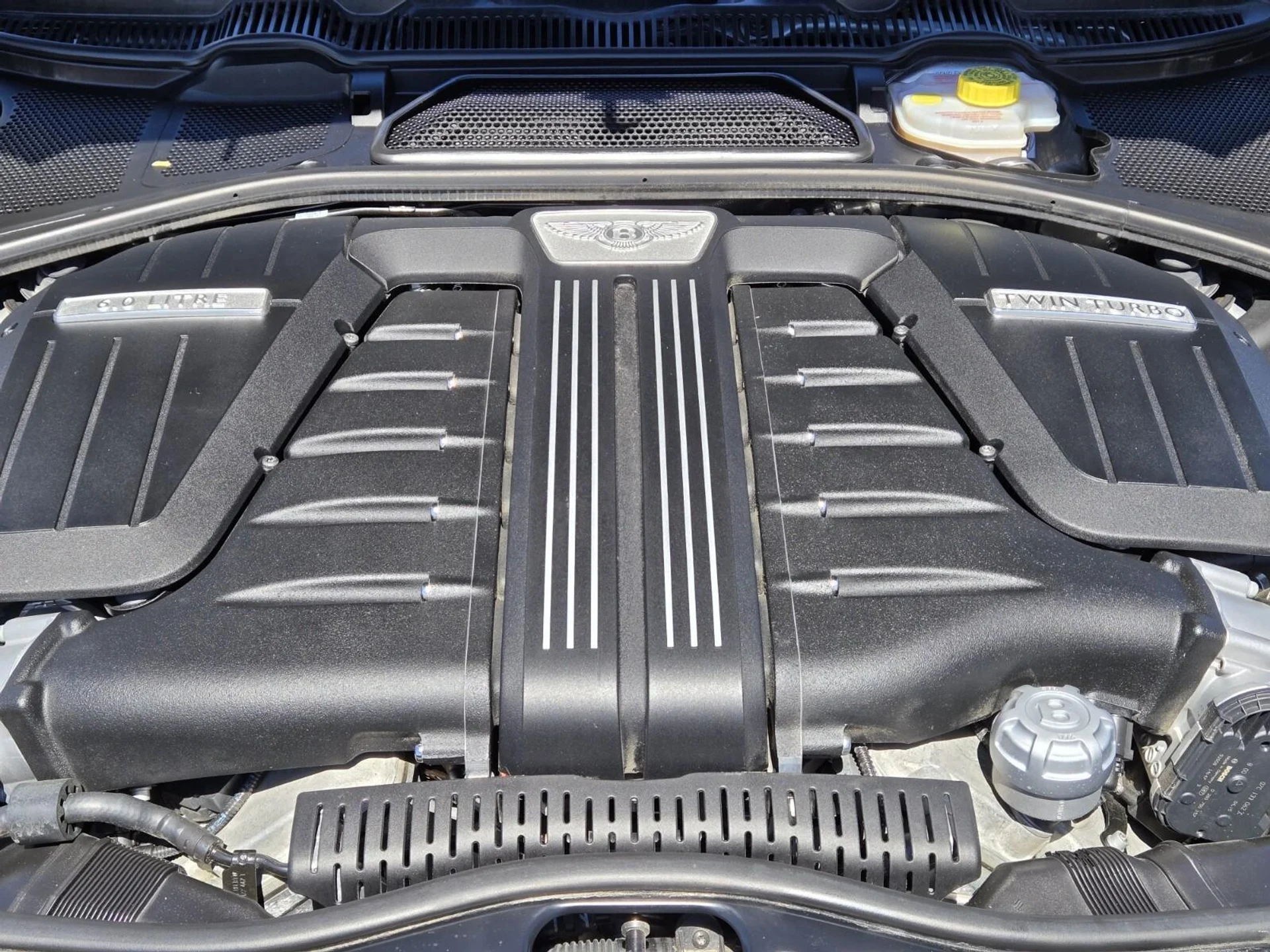 mph027_1862261507_Used_2016_Bentley_Continental_GT_Speed_1757574720_ae17e3c4e5