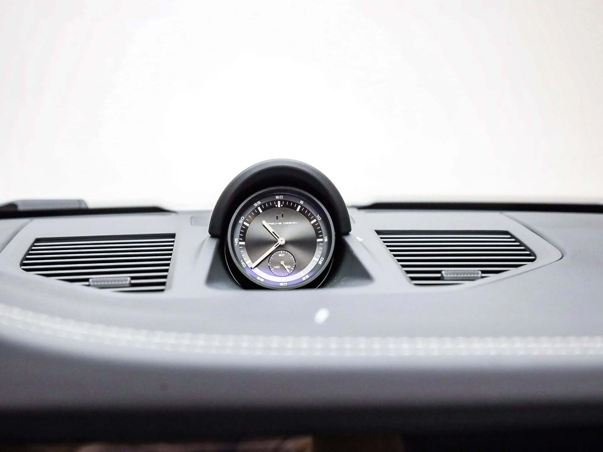 mph027_1866649017_d0cd3d688d70c3c3ca64fdf938cca490x_12bc97bf45