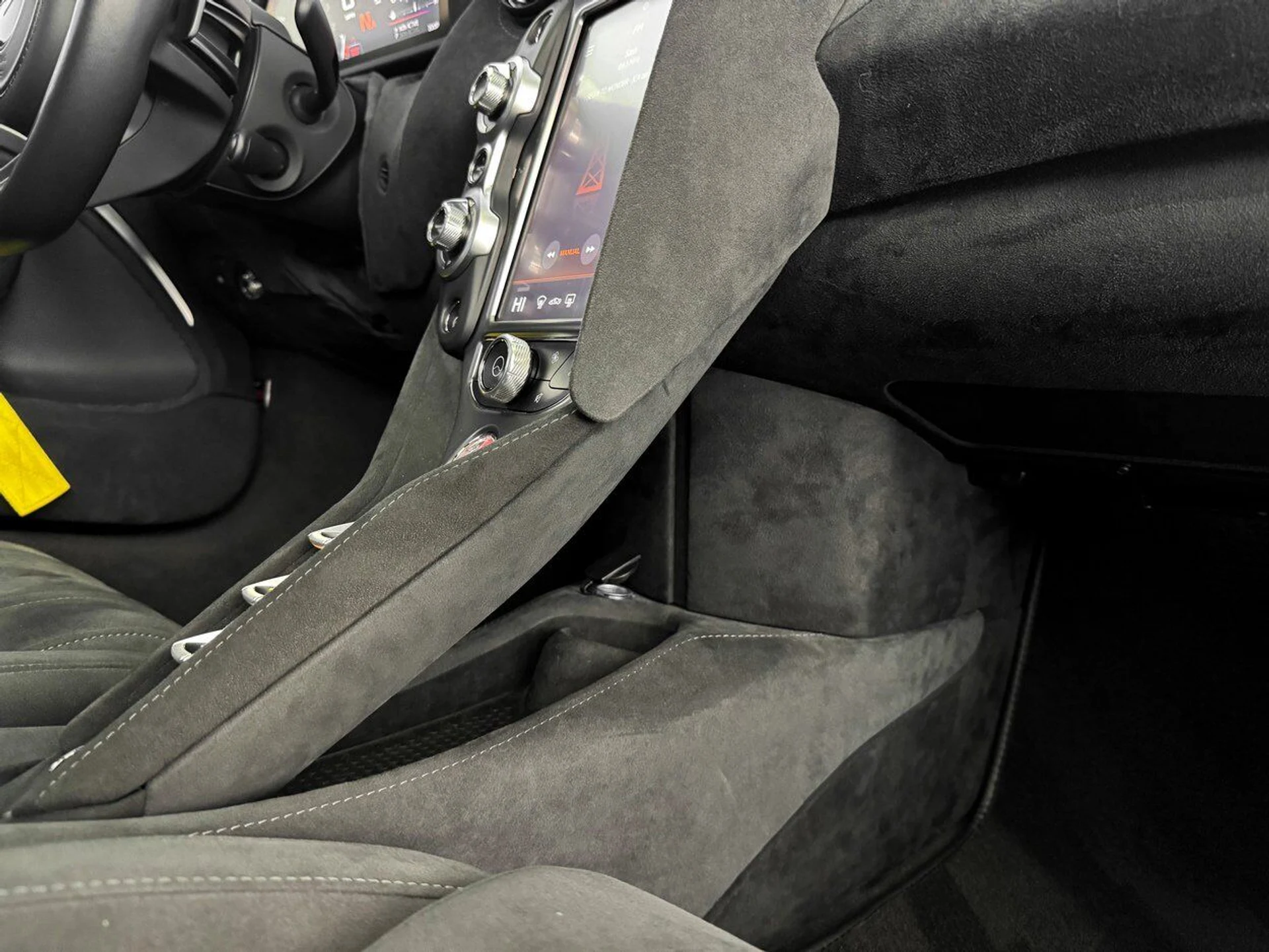 mph027_1877508405_eee9f579b972fd7149989f7ca7f7d32a_ea650e4665