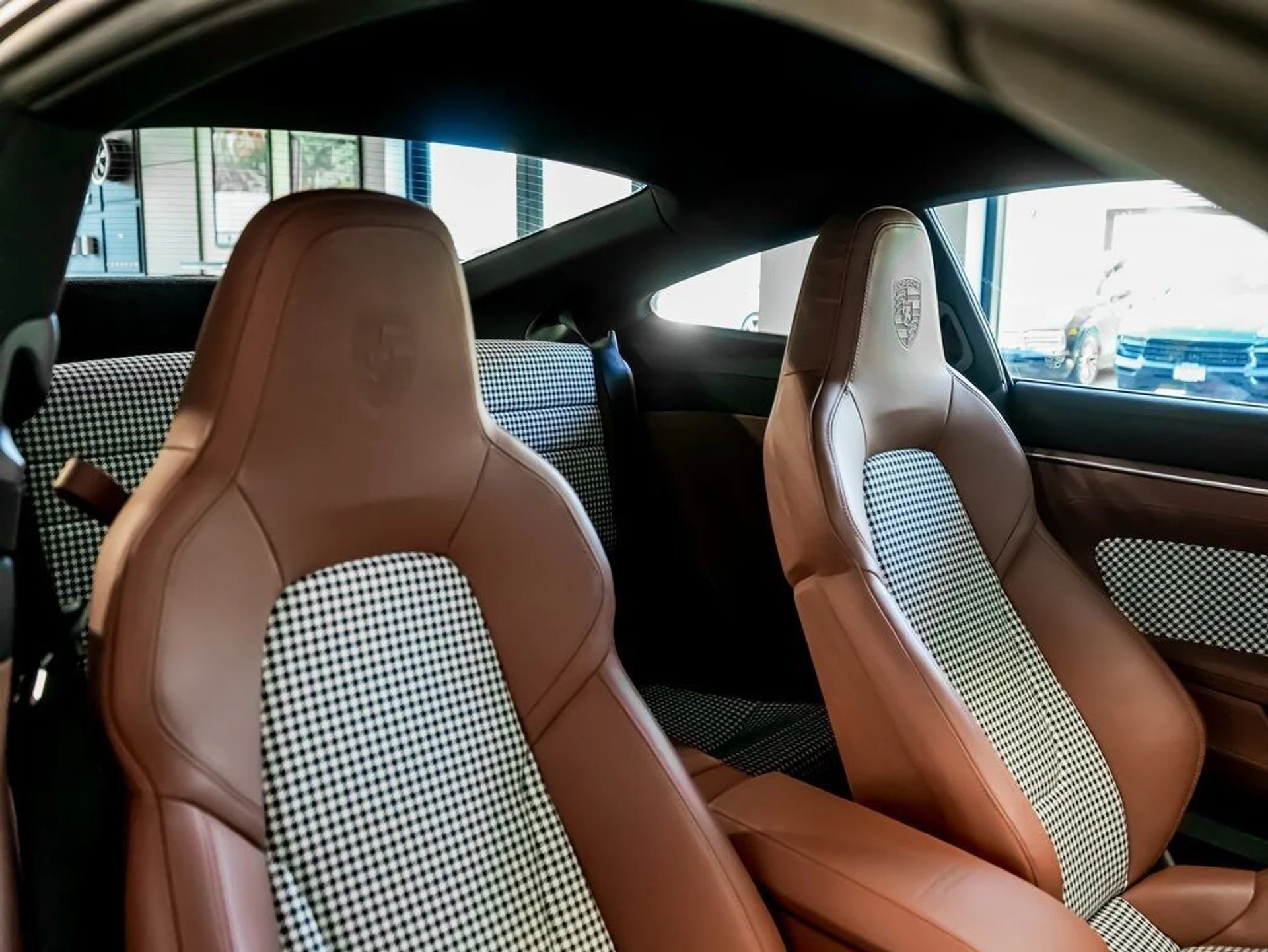 mph027_18844587_be8f95136e055624e771a8339c9ec3b2_556359f1fc