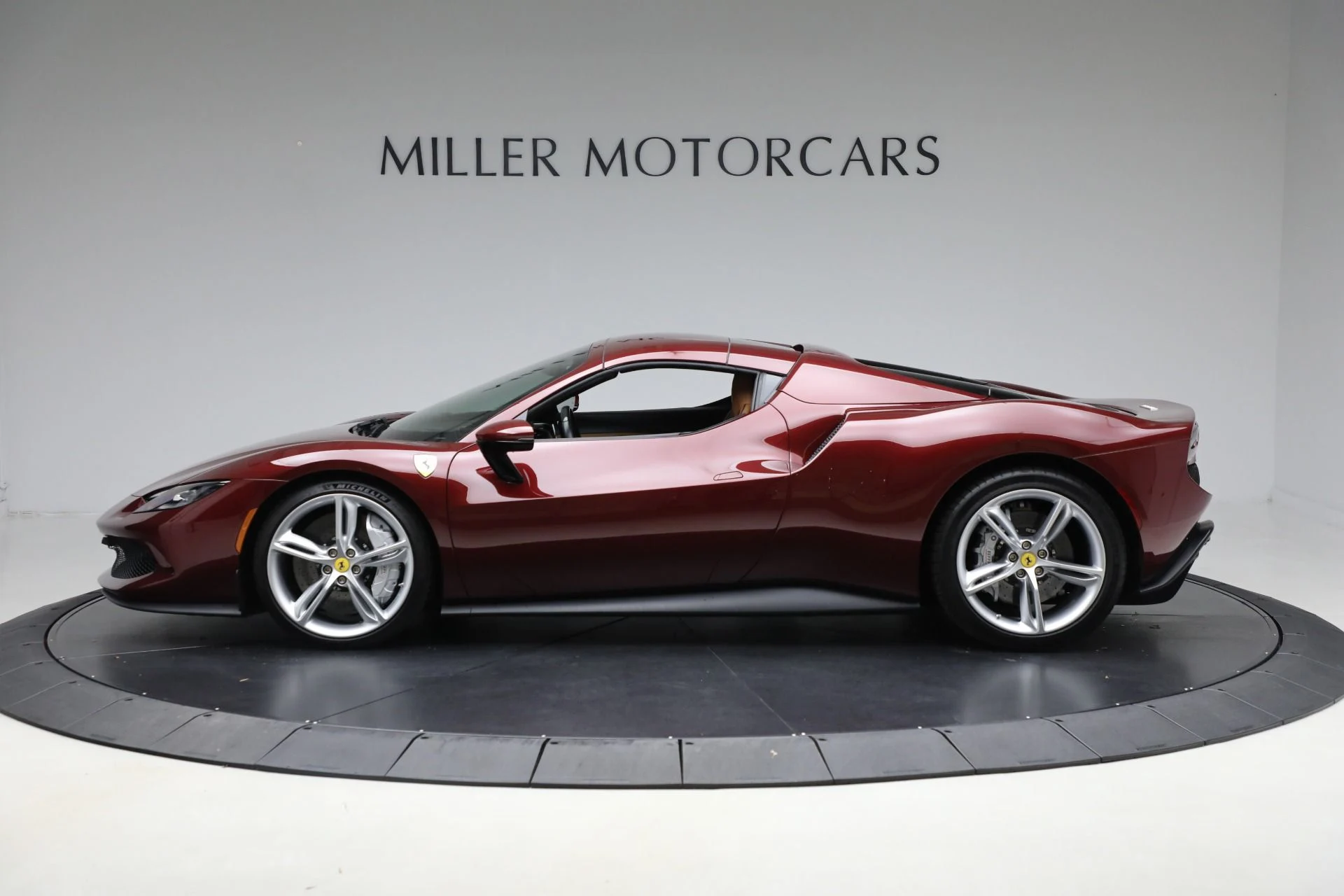 mph027_1892622644_Used_2024_Ferrari_296_GTS_1760724060_50119bf515