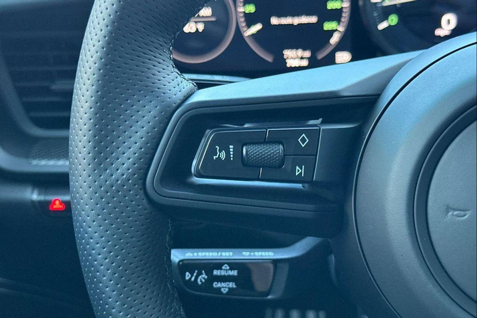 mph027_1893380747_KO_9_VPR_Mk2_CE_Ev_V_Sb_NAT_Rn_X64x8_A_21fd3e6766