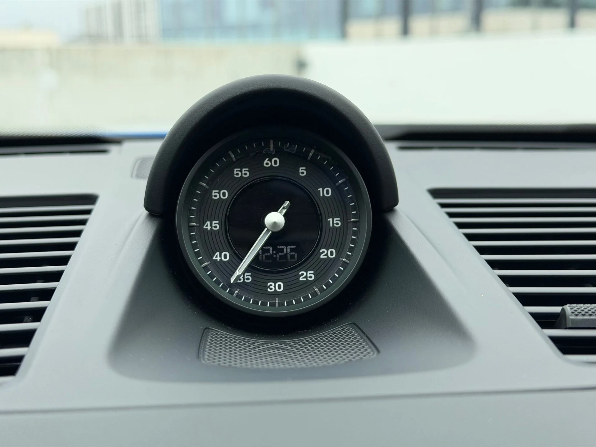 mph027_1902950648_78f766c794e60d582c23cdd9b0821b61x_c003df5a31