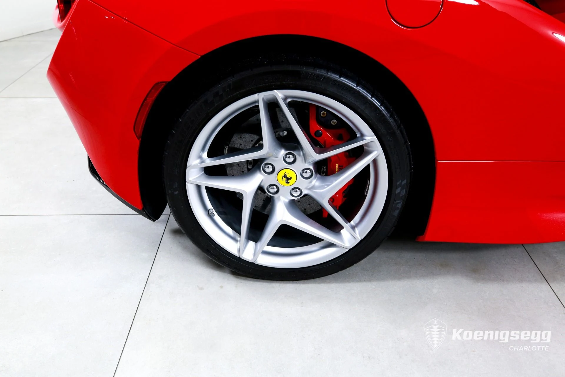 mph027_1912654928_Used_2020_Ferrari_F8_Tributo_1782494994_6c854f76fb