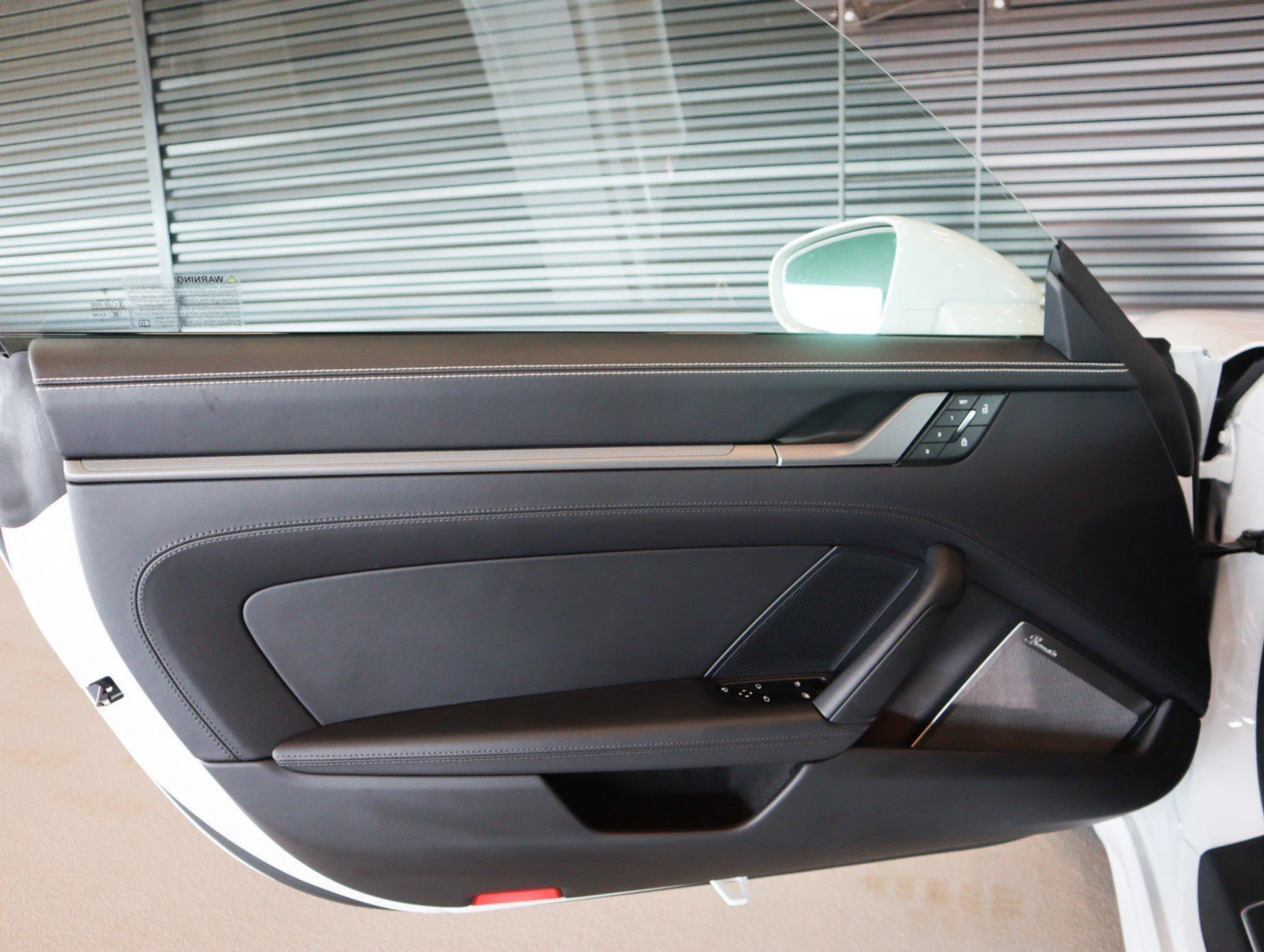 mph027_1914910656_d8c882e17fae036b32d72fae8ce9ec9a_f27684d8f2