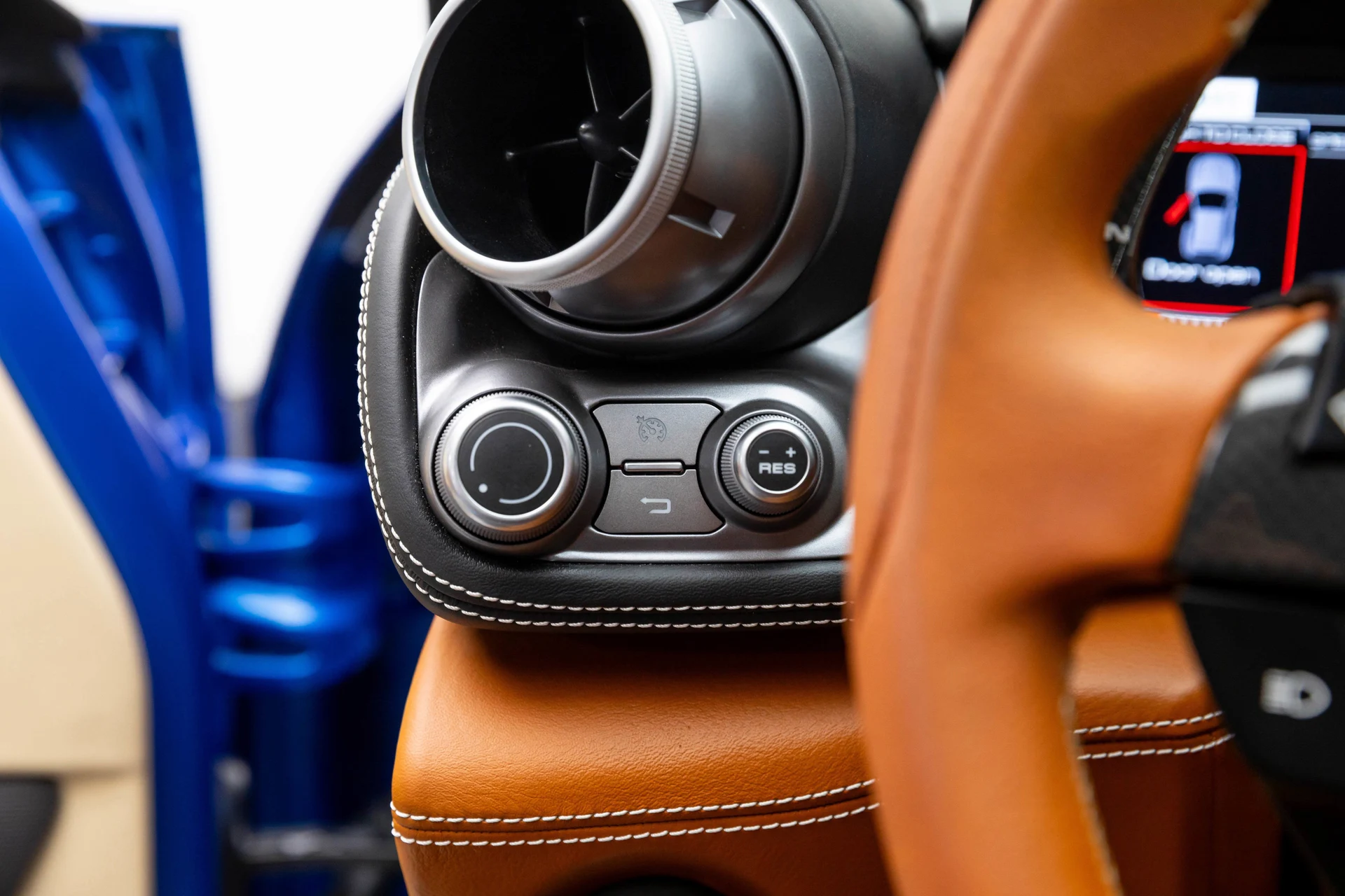 mph027_1919512774_8f481b86dc254ab28d8fd44685d4fc6c_6fb0aaa664