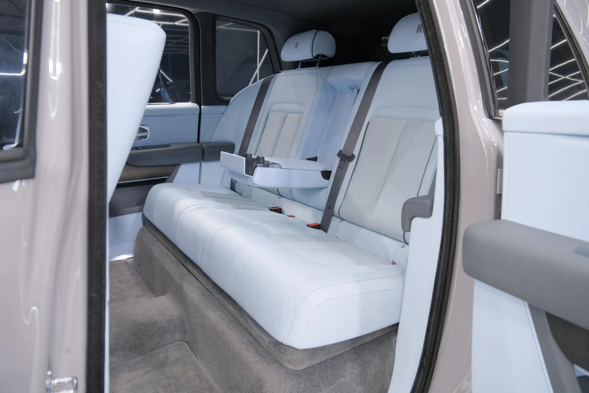 mph027_1919991697_868b96c292c2da6ce9484709e38cdeac_bd3781c4f5