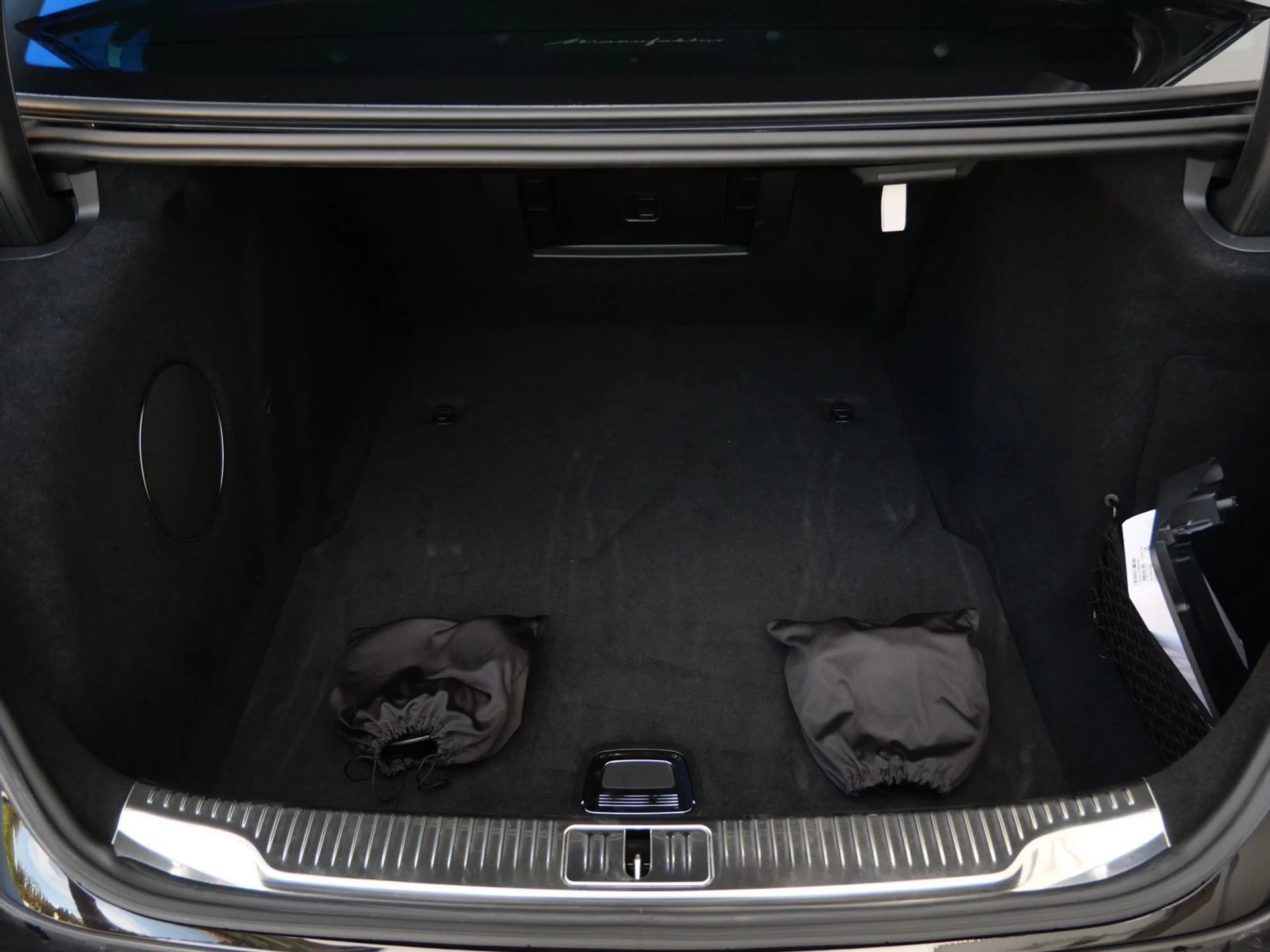 mph027_1925860241_c4e8d0a407266aac829f0caa951a523fx_e5f48892ba