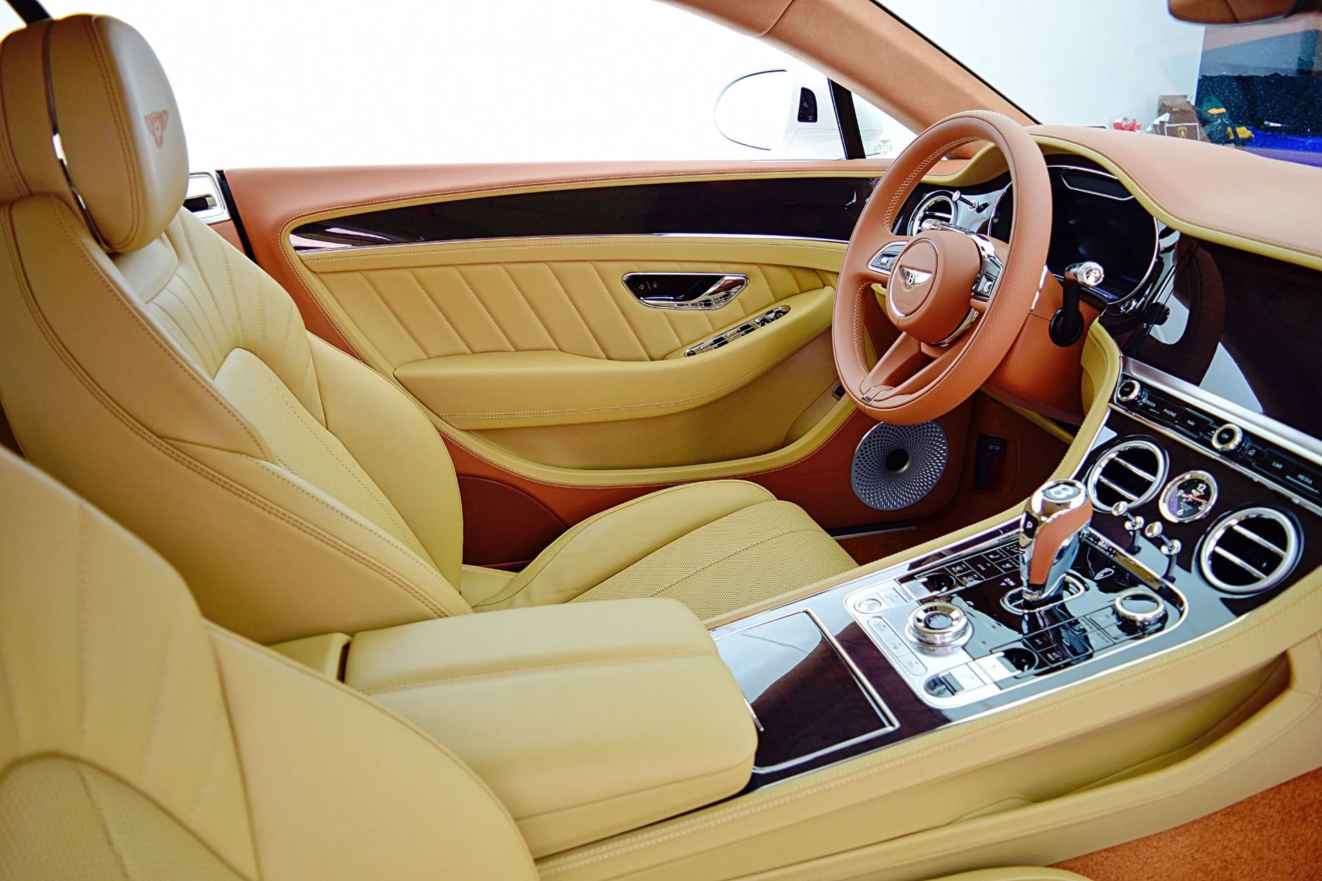 mph027_1937798765_Used_2024_Bentley_Continental_GT_Edition_8_LEASE_OPTIONS_AVAILABLE_49046f11ac