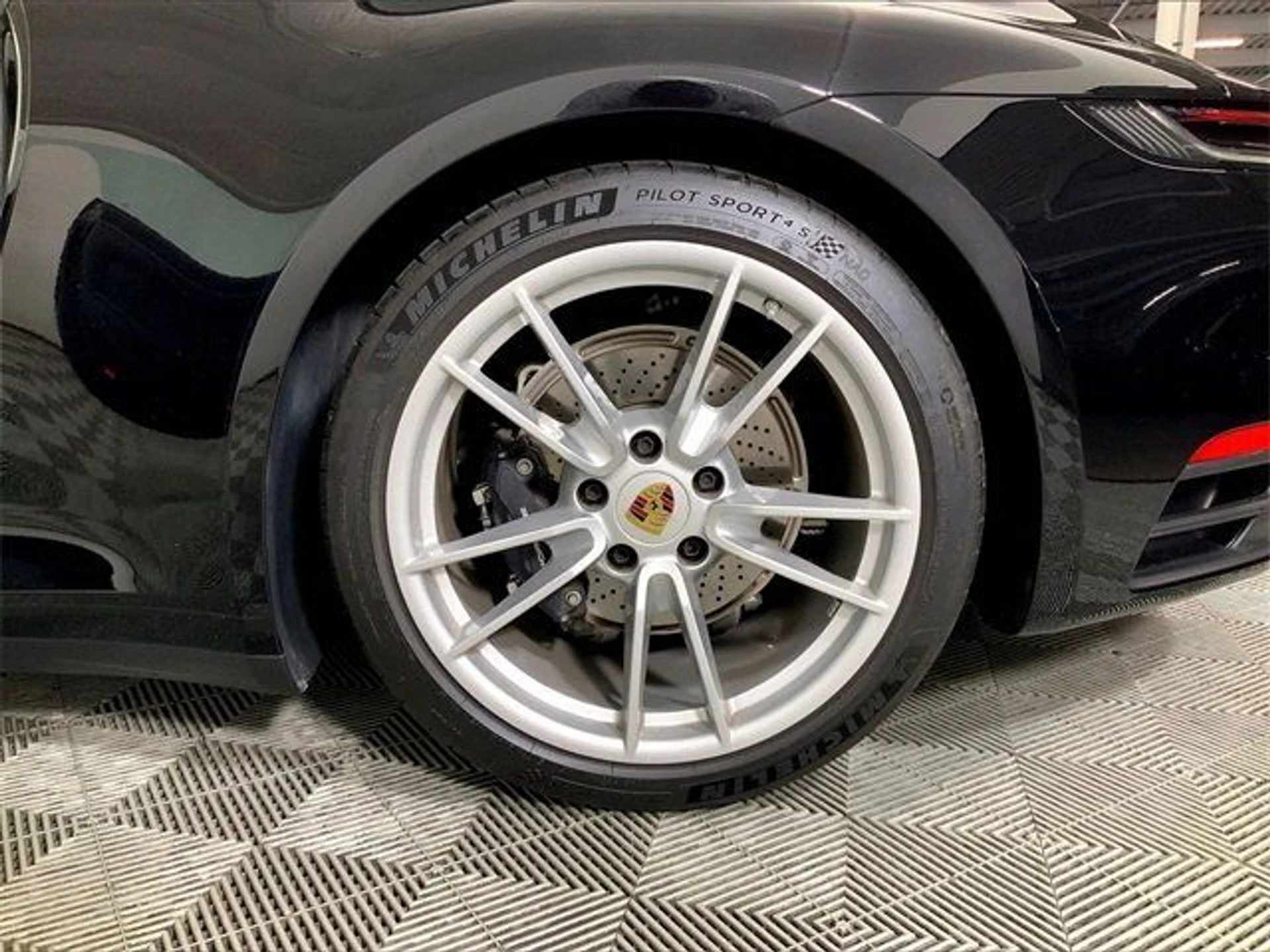 mph027_1939689293_2097caf34128fc6f640d565ab0eb9e5b_536a57ff69