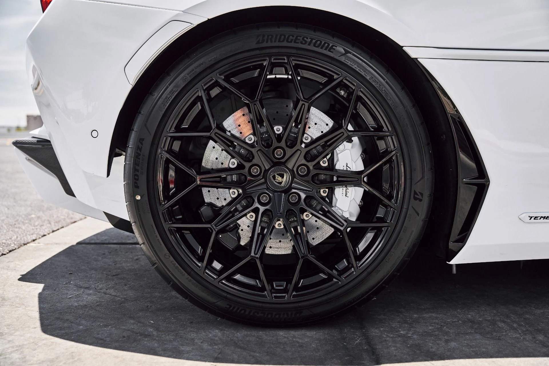 mph027_1942538641_Used_2026_Lamborghini_Temerario_Base_1780532927_57b1b2893b