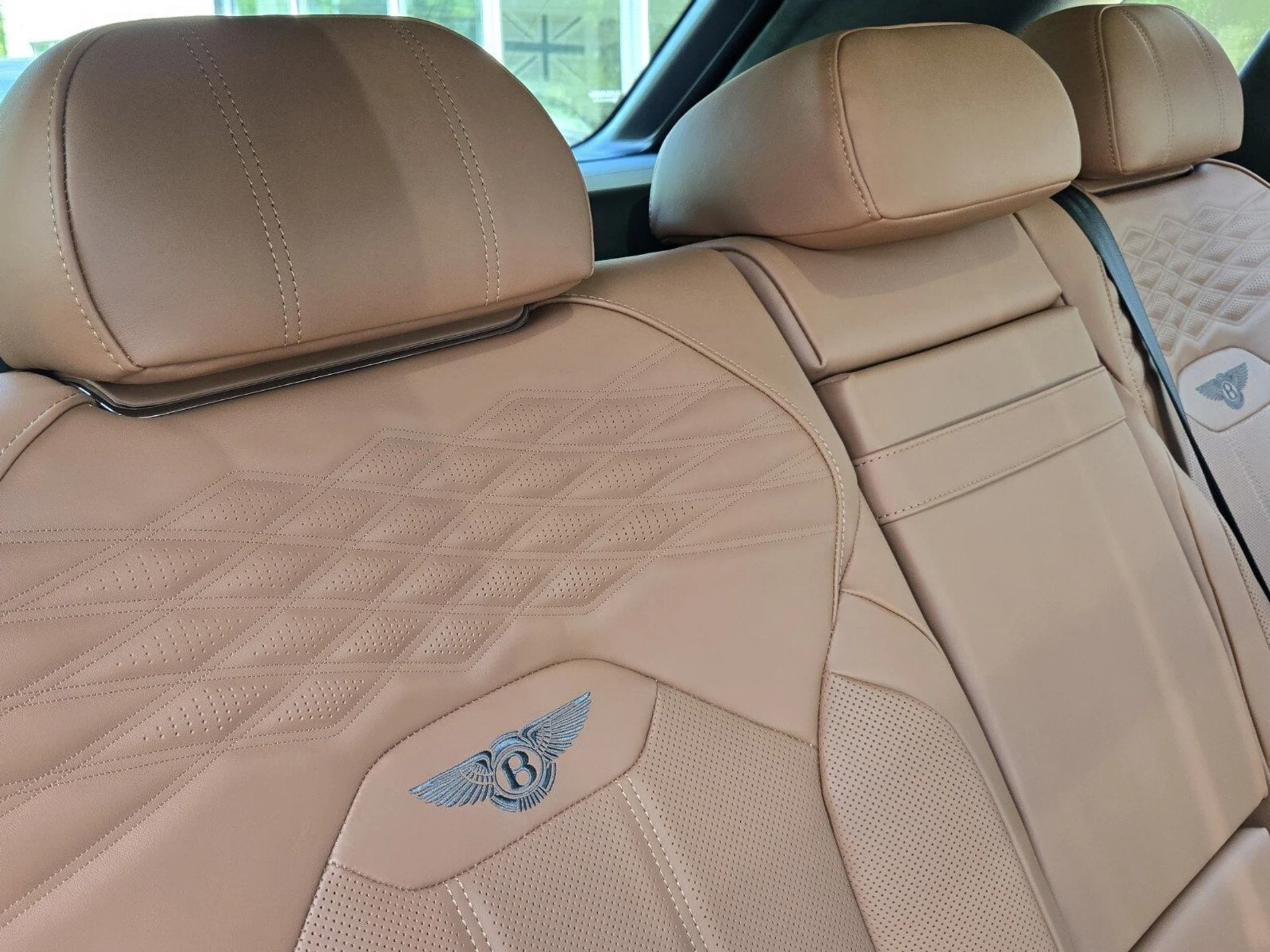 mph027_1943133401_249cf66b764587d2b369bb007c75b6f0x_b7309c1d39