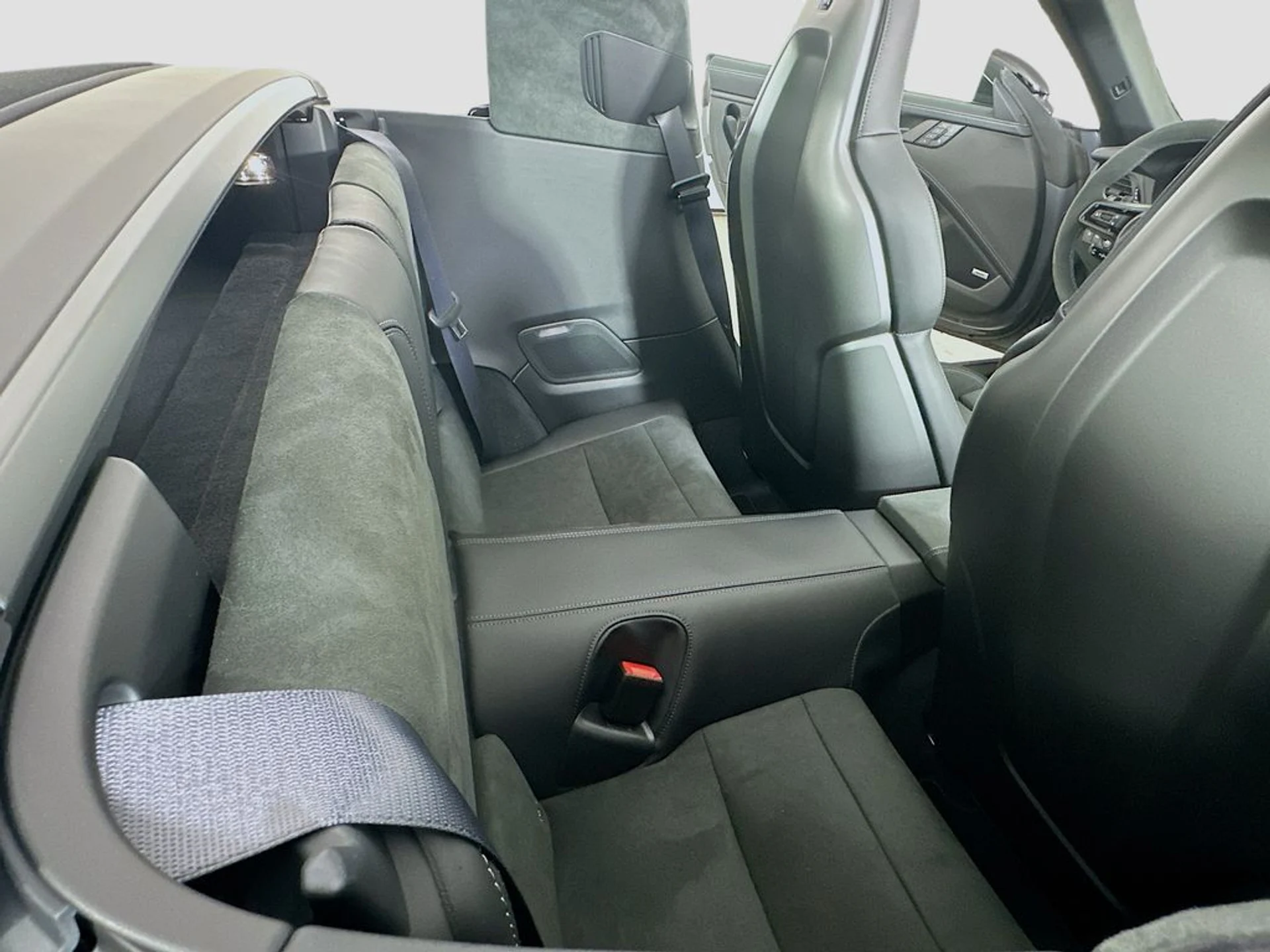 mph027_1947137376_897c01da4514c03e42a7ede7e6f0825ex_e9fa55853e