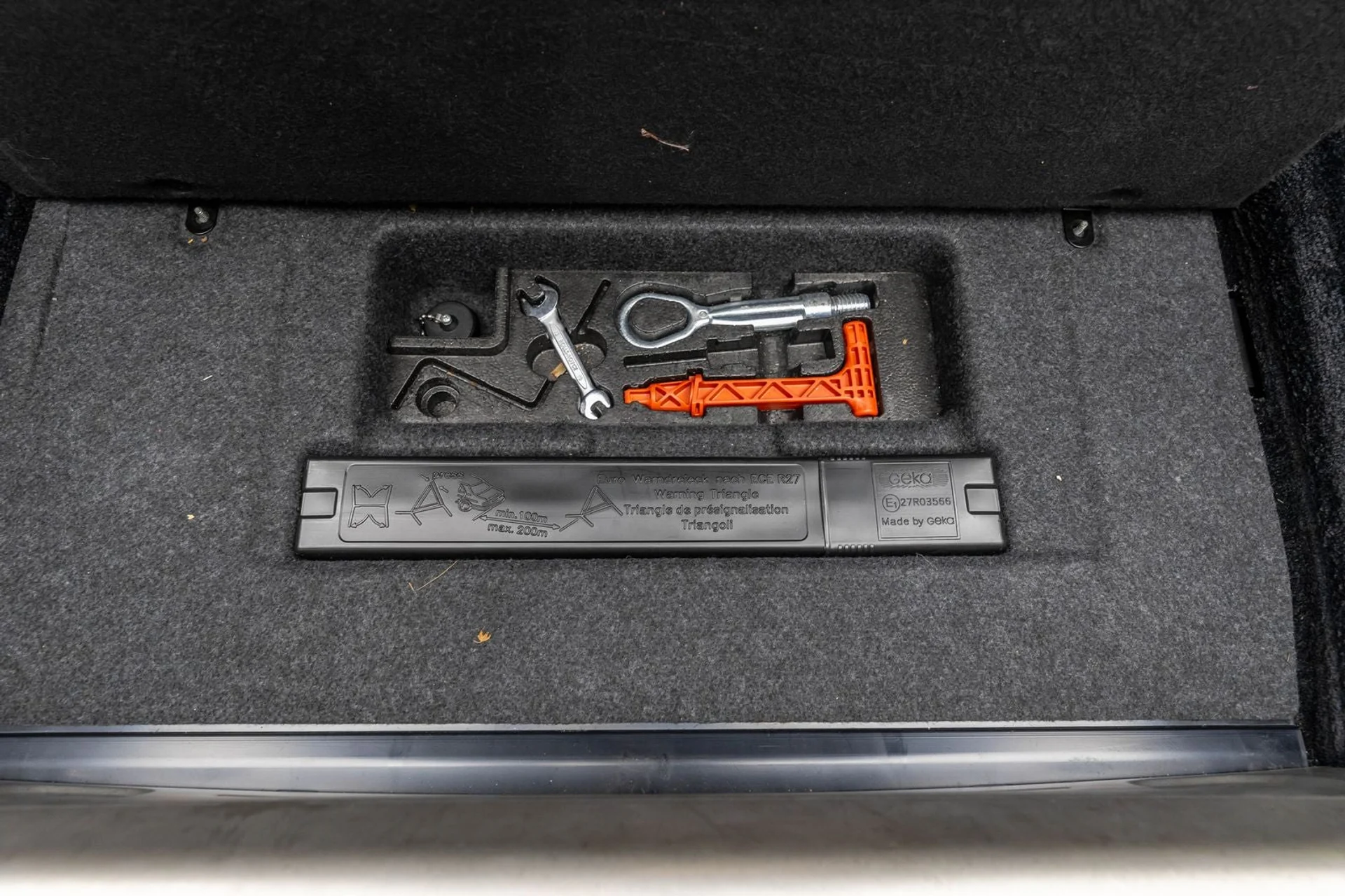 mph027_195945471_28_551bcec5b8