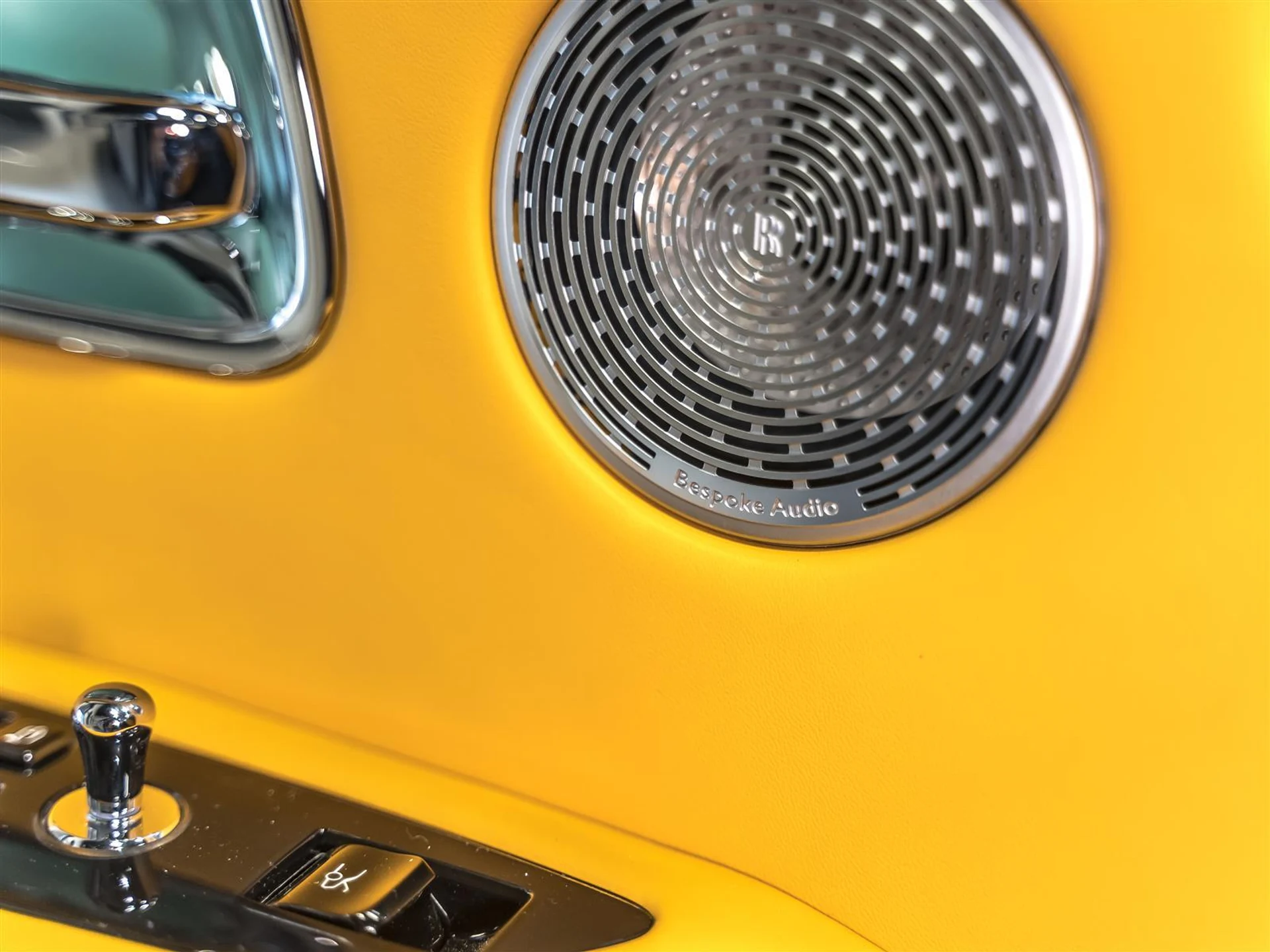 mph027_1960415720_139d387c_04d6_4cf7_a7b5_b035fbb2a9f5_a4fde3195f