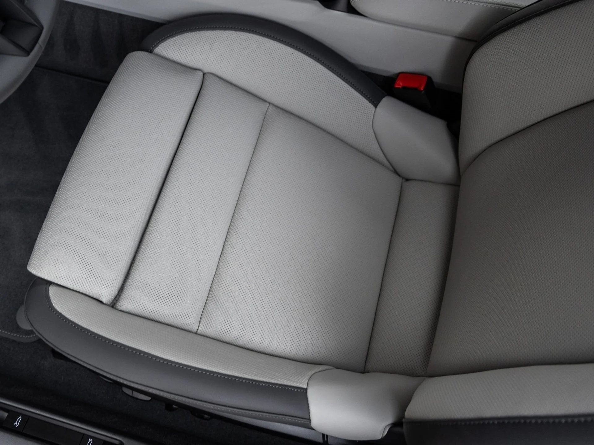 mph027_1969562552_28_bcaef4bd9a