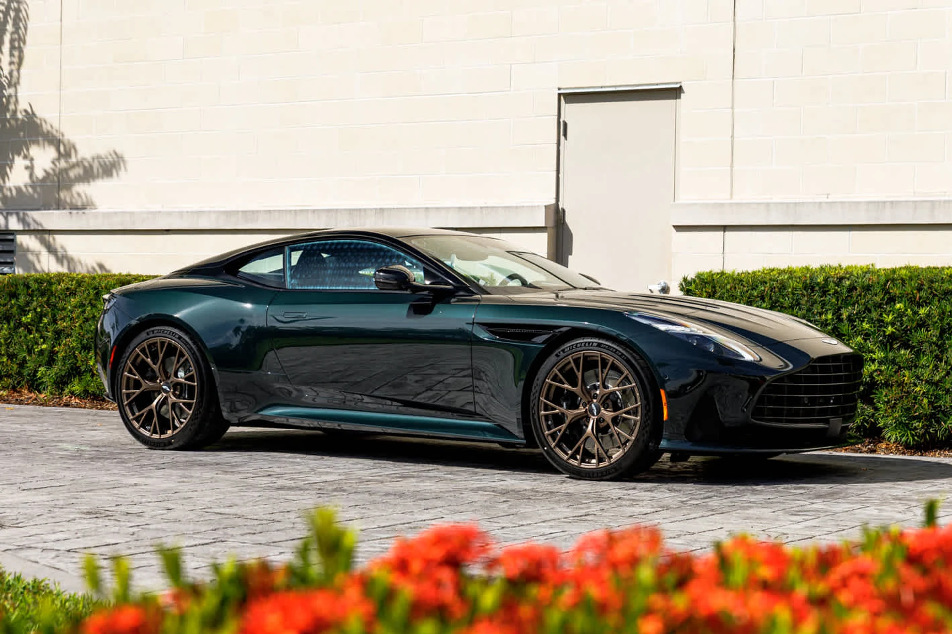 mph027_1974564417_28_49c2983bac