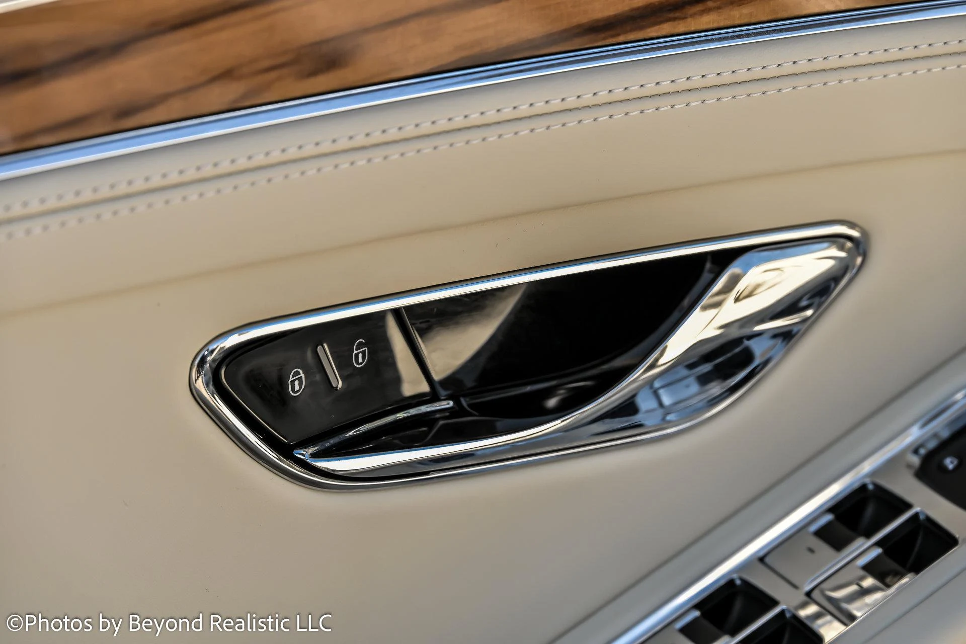 mph027_1985992408_Used_2020_Bentley_Continental_GT_W12_Convertible_1759393501_704ececd5e