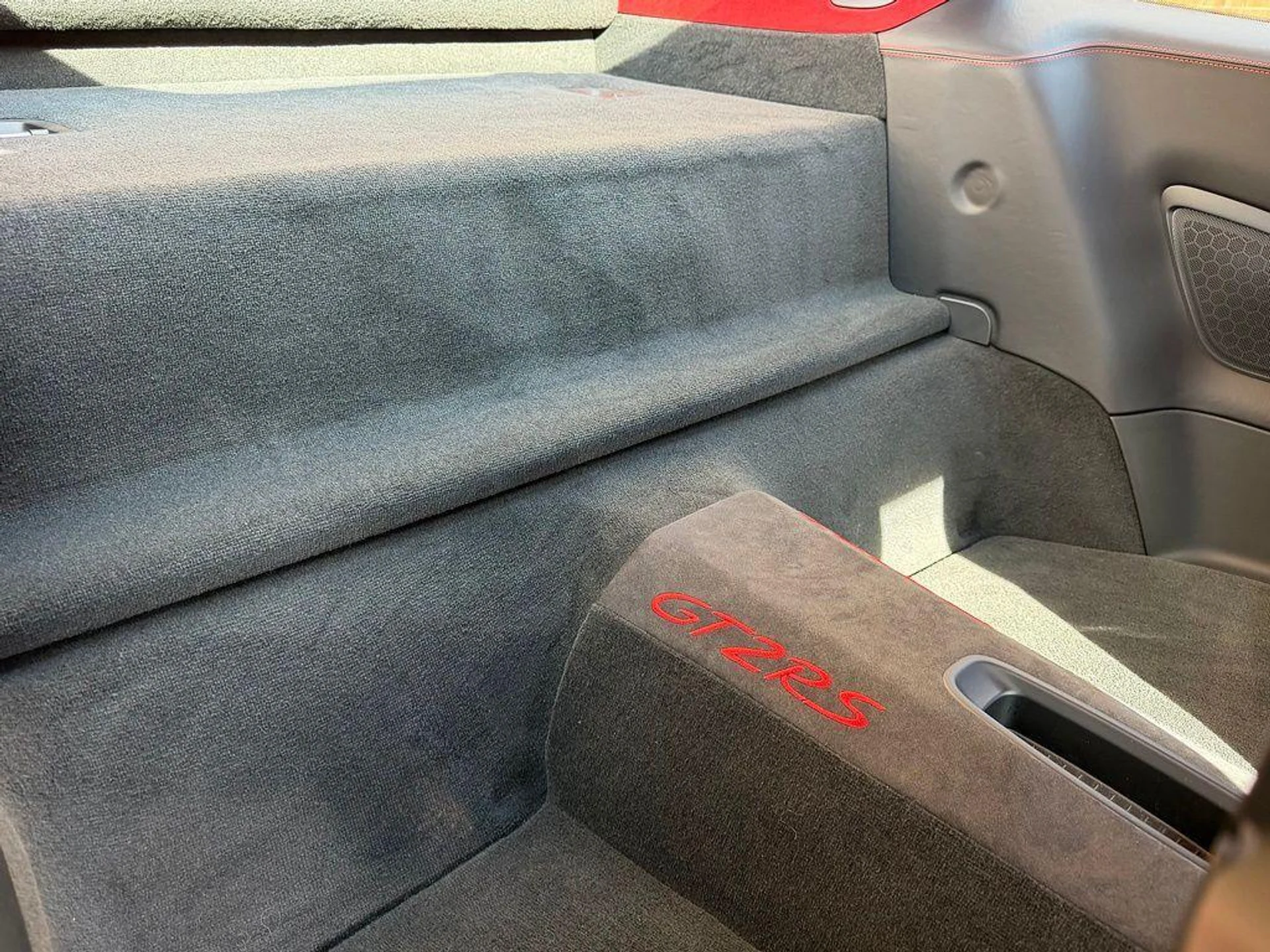 mph027_199052192_Cu17_Ub_T_Cc_Iql_Olpj_7i_W8_X5flnc_affa042758