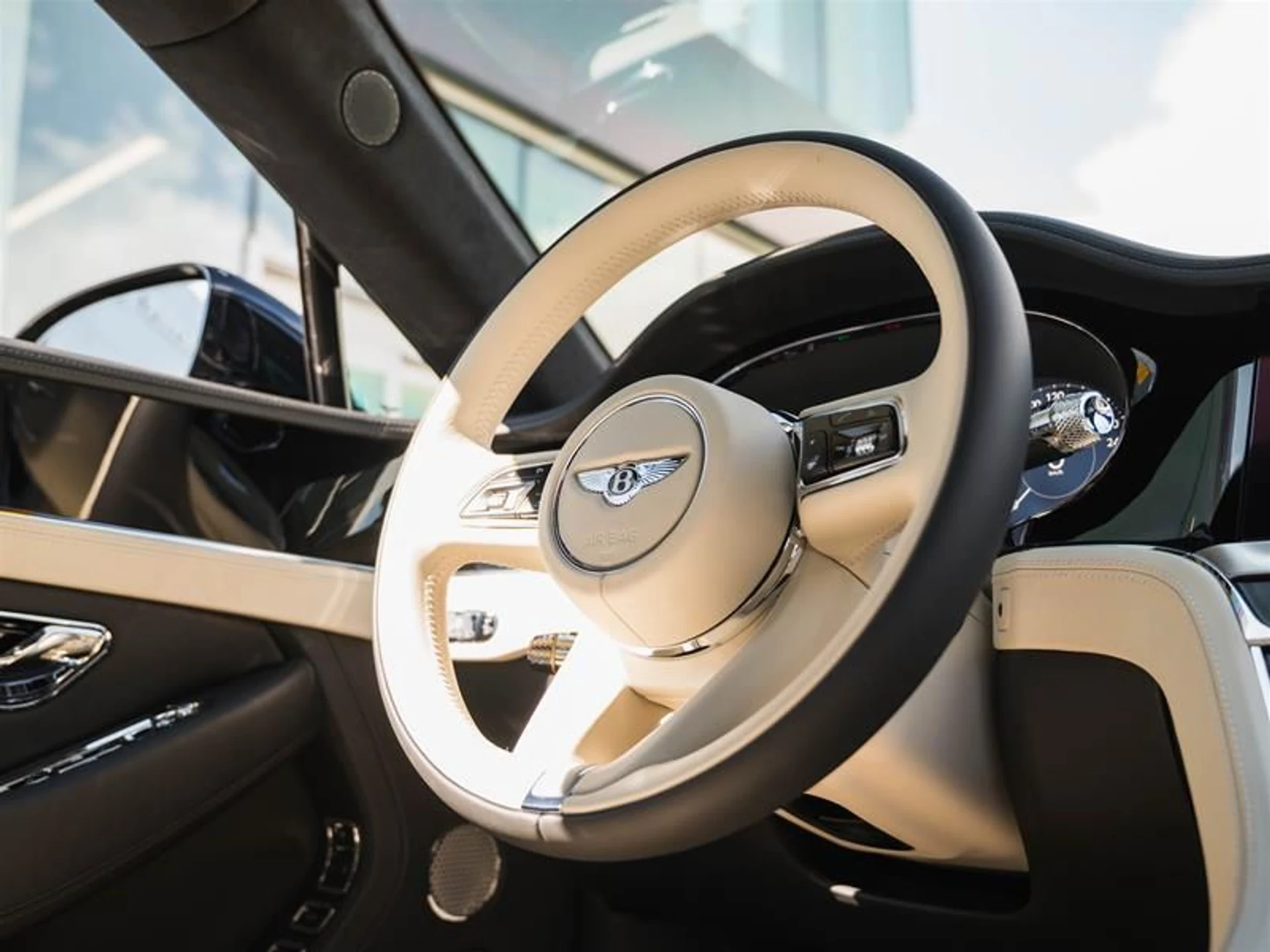 mph027_1992161388_rsymb4m2_3731ca4965