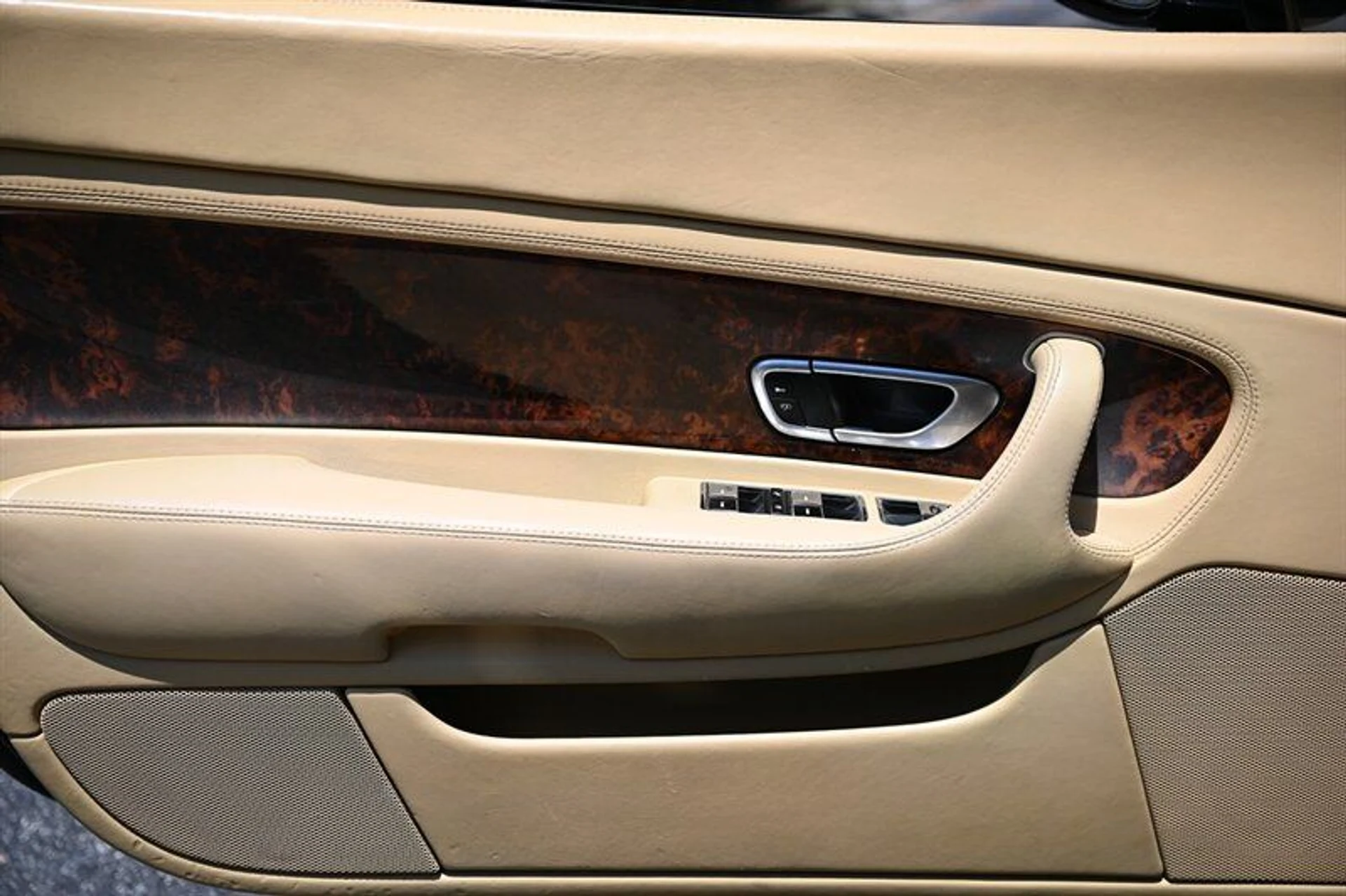 mph027_1996605758_85bcd2b649_800_cc81fc6936