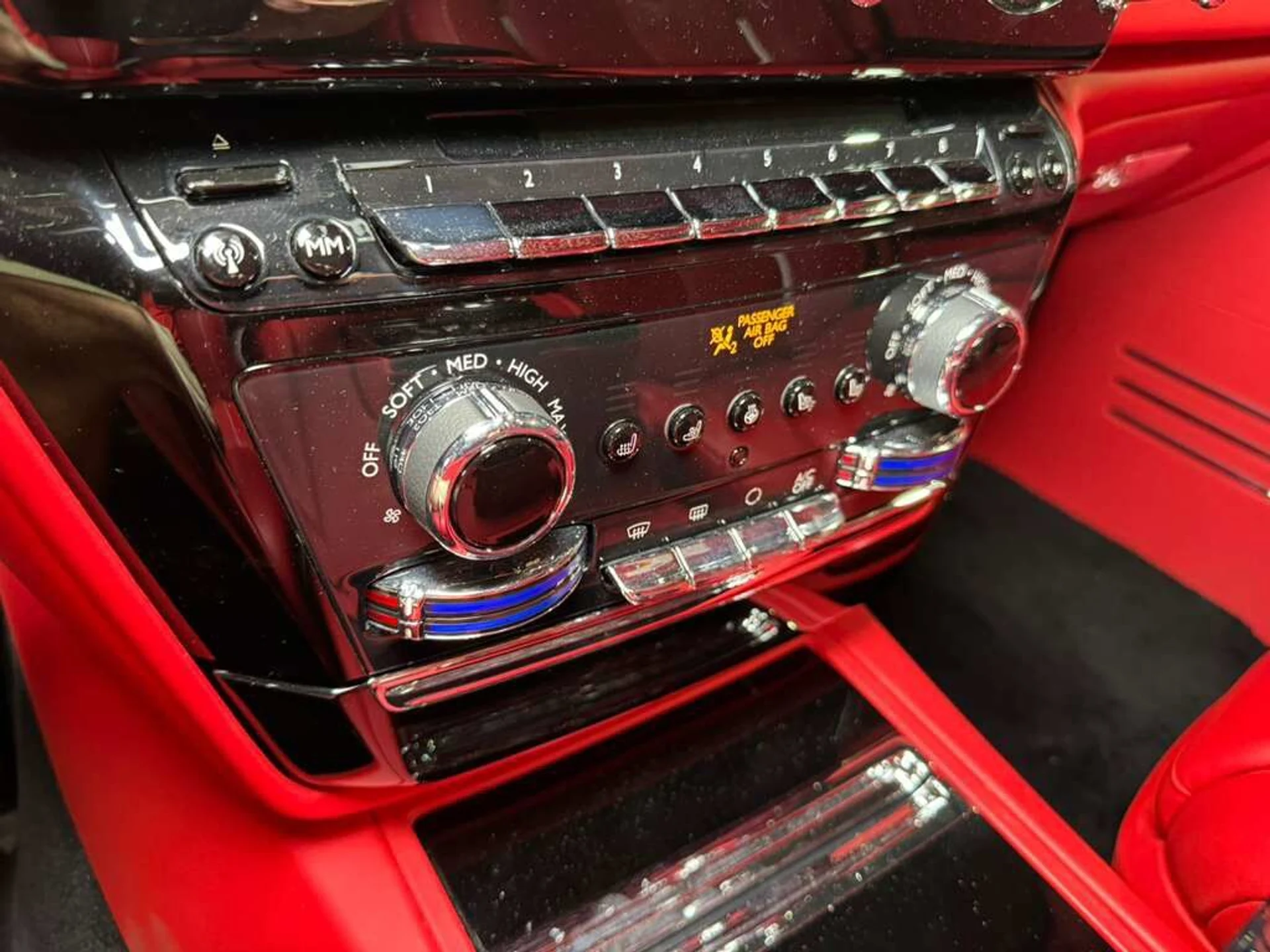 mph027_1998774239_05a7ebcbb06d15de012e807bc0a28027_6444a3fa7b