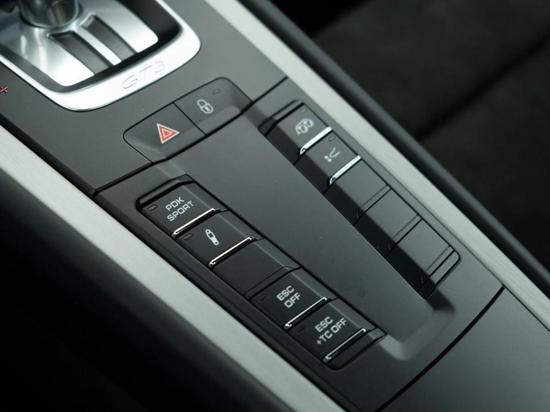 mph027_1999422358_w_Z_Suyrgl_Lnw5_F_Ios_FM_Nm0_Hp0fg_M_b54da3ece7