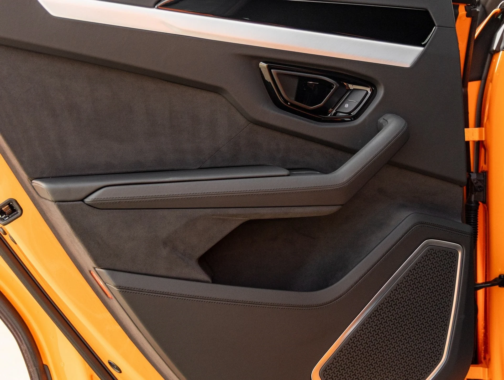 mph027_2000425138_28_ff240e2e9f