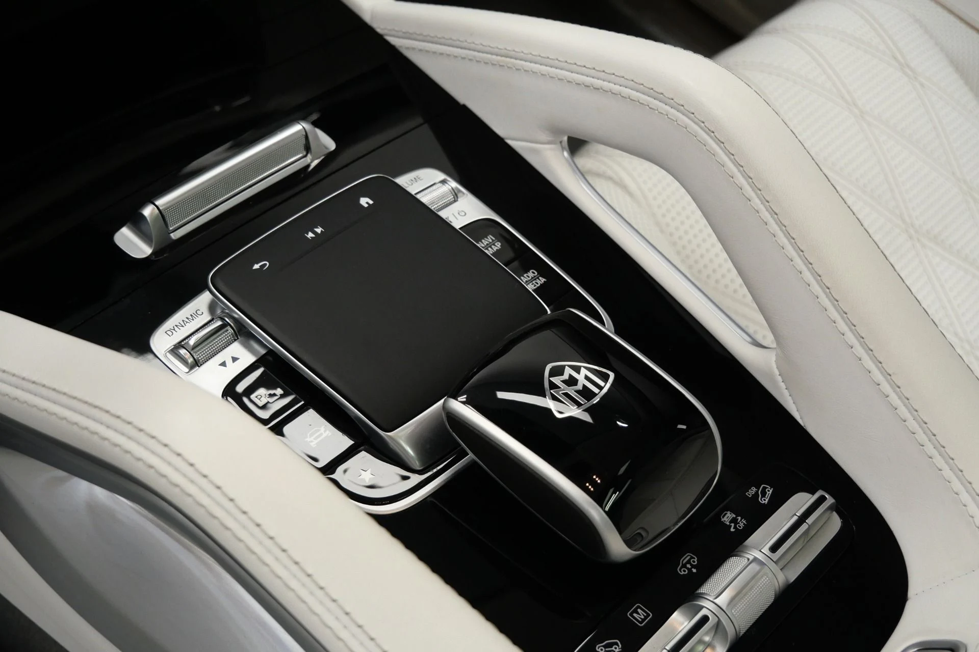 mph027_2002396486_Used_2024_Mercedes_Benz_Maybach_GLS_600_4_MATIC_Factory_Two_Tone_paint_Polished_Wheels_Loaded_1774374618_8656f0c3d5