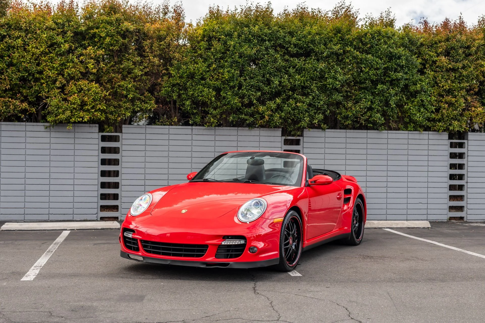 mph027_2006959238_Used_2008_Porsche_911_Turbo_1747163285_3a4eac5bb2