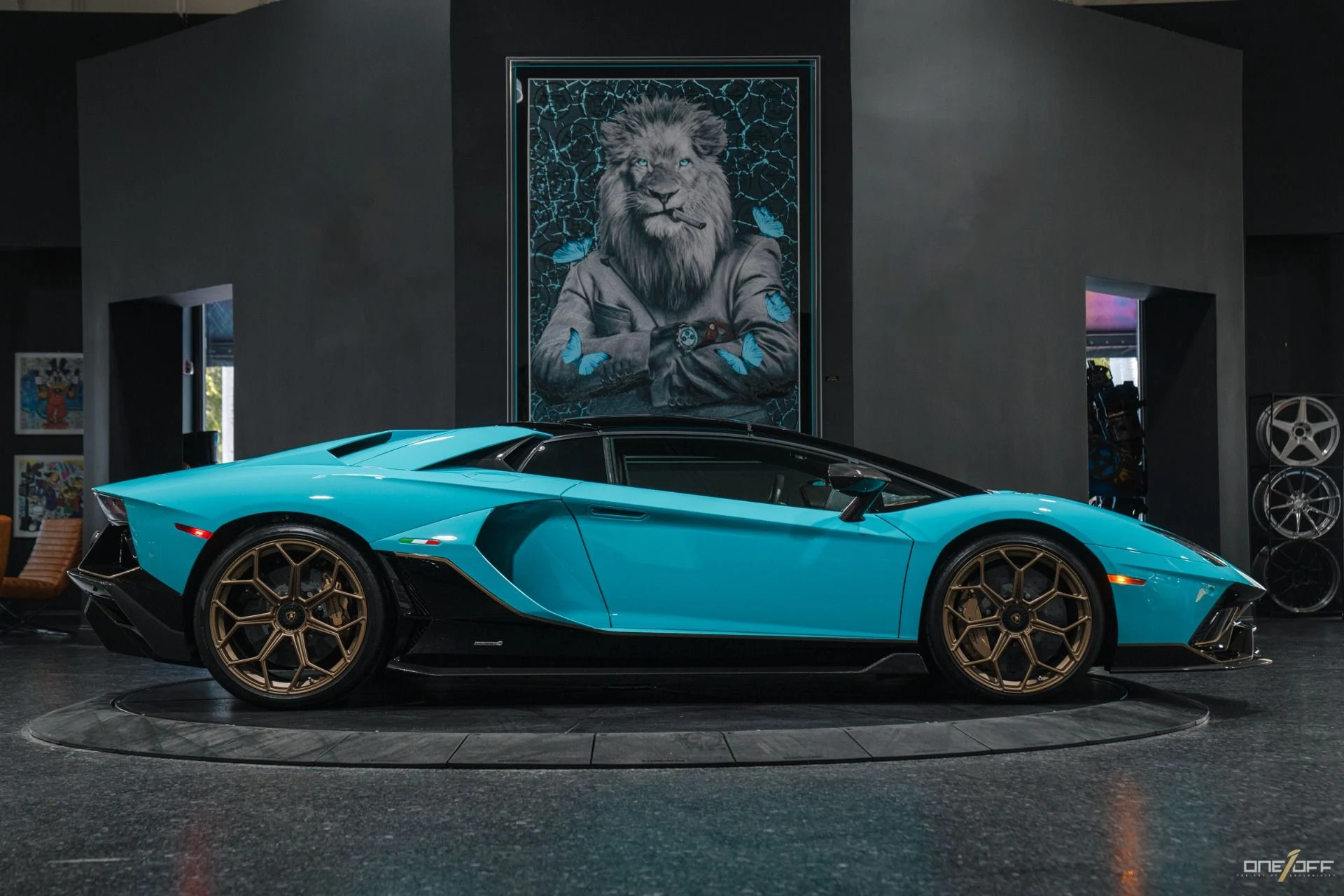mph027_2009128736_Used_2022_Lamborghini_Aventador_LP_780_4_Ultimae_Roadster_620_K_MSRP_in_Blu_Glauco_1781987066_0d97b34f9c