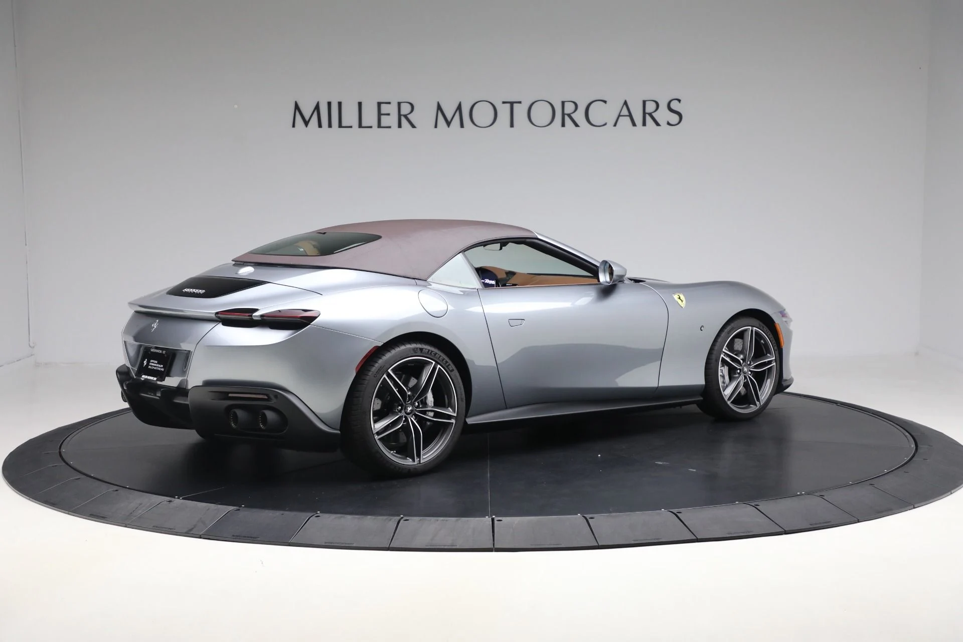 mph027_201244227_Used_2025_Ferrari_Roma_Spider_1767969069_d38a39205c